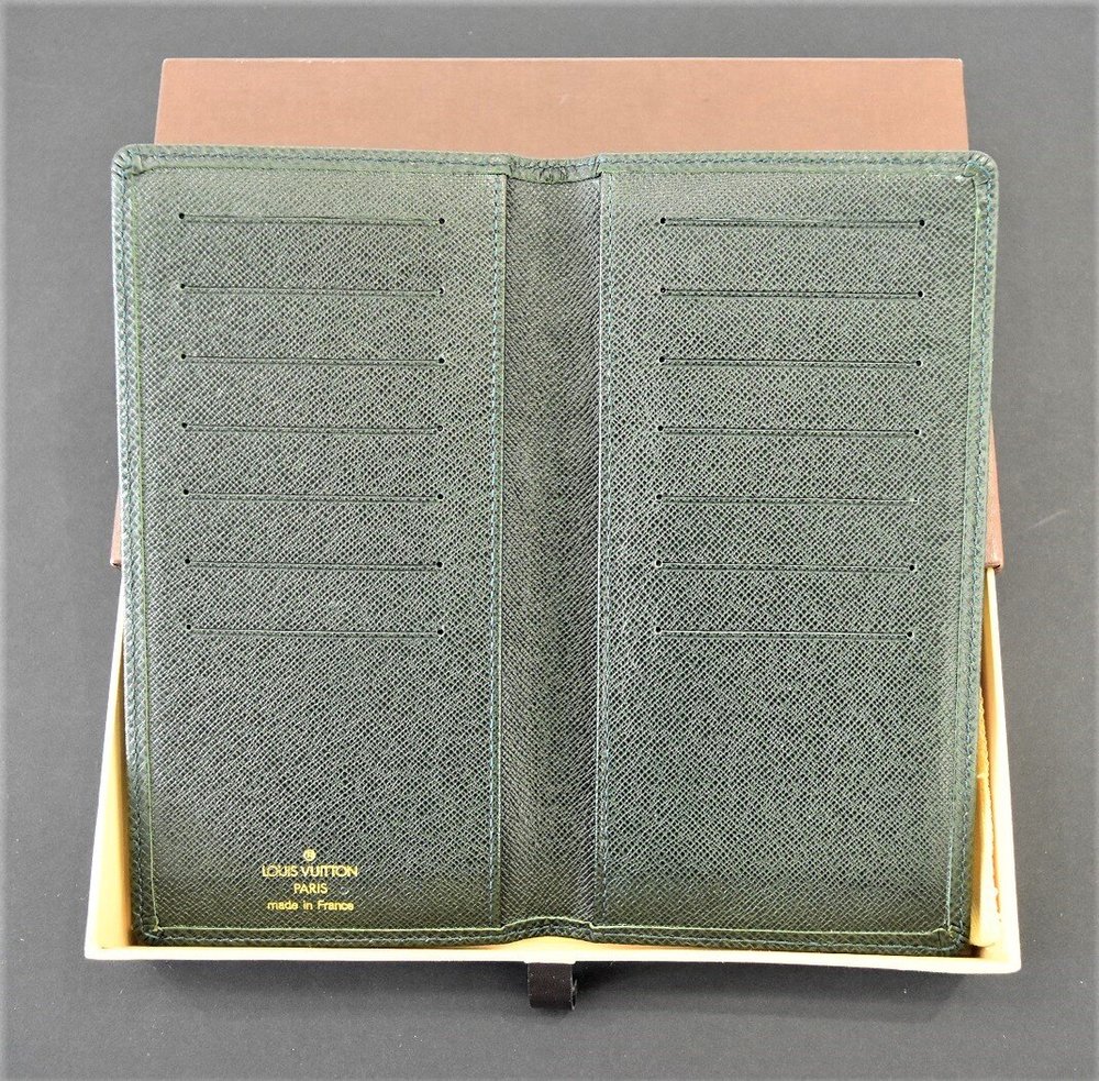 Luxury Louis Vuitton Taiga Leather Long Wallet — Luxe & Beyond