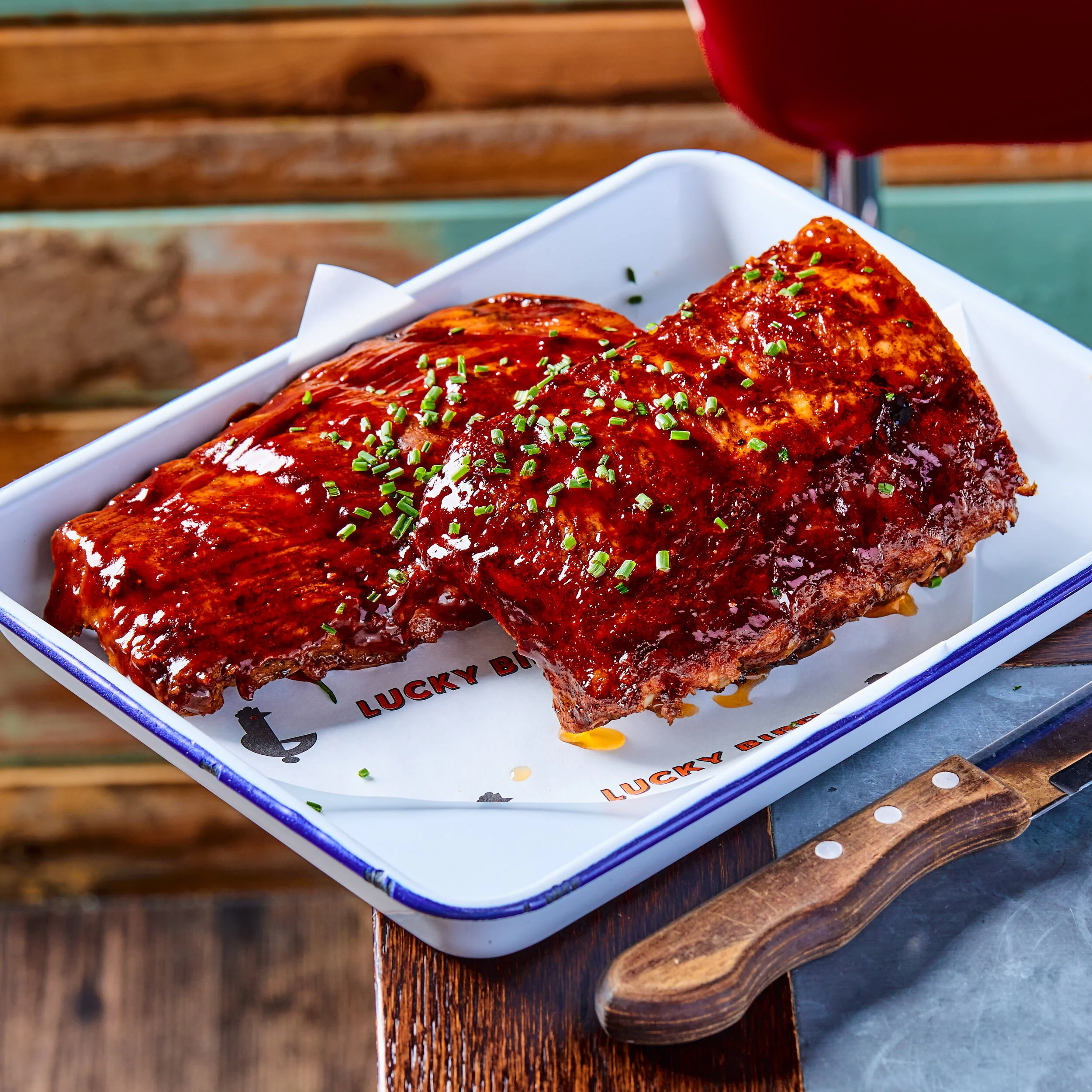 Lucky Bird4445 1.jpg