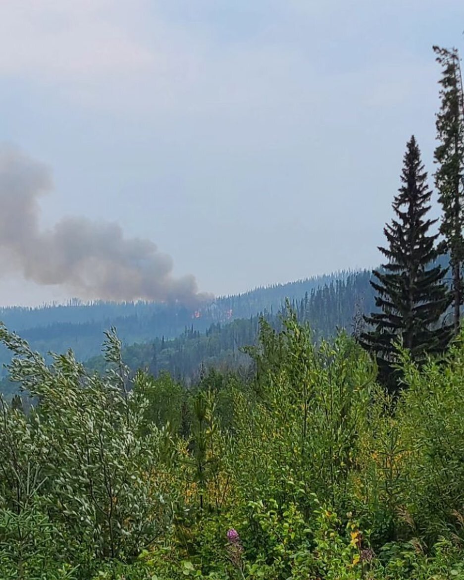 POWER'S CREEK FIRE RESPONSE UPDATE: 
There is a control line around the fire and crews are attacking the fire directly. The fire is wrapped with hose and crews will continue to work on areas of concern and more broadly begin to work from the outside 