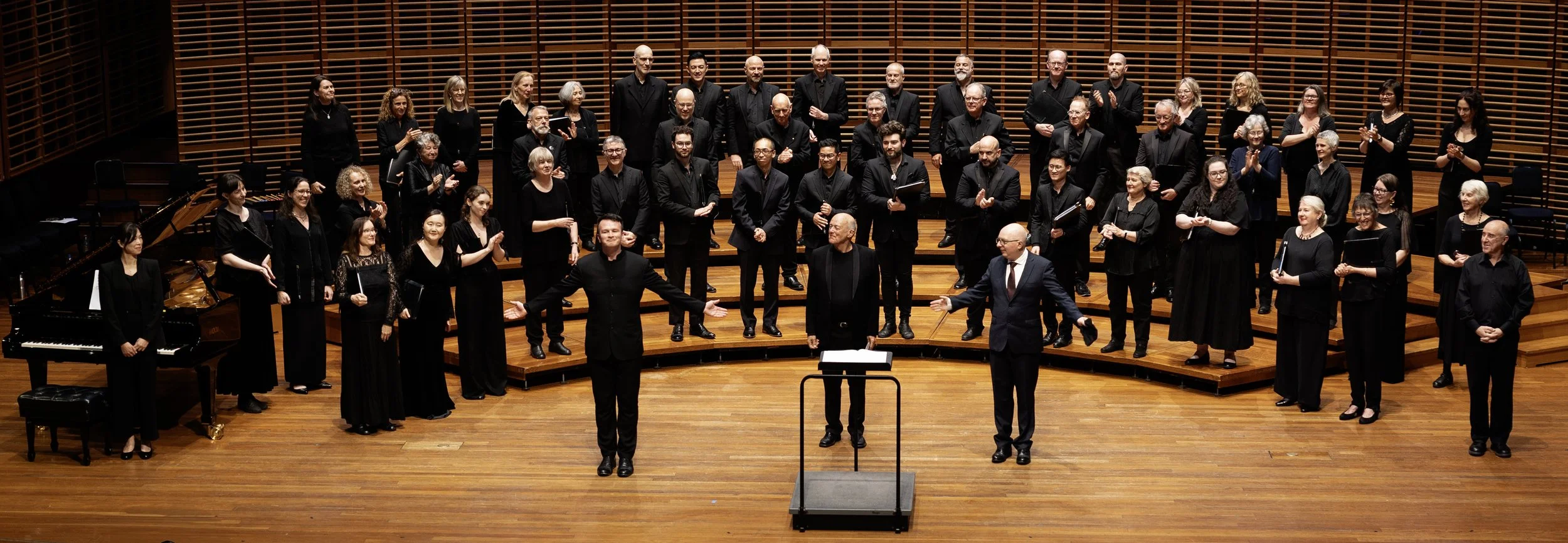 Photo of the performers in Connections