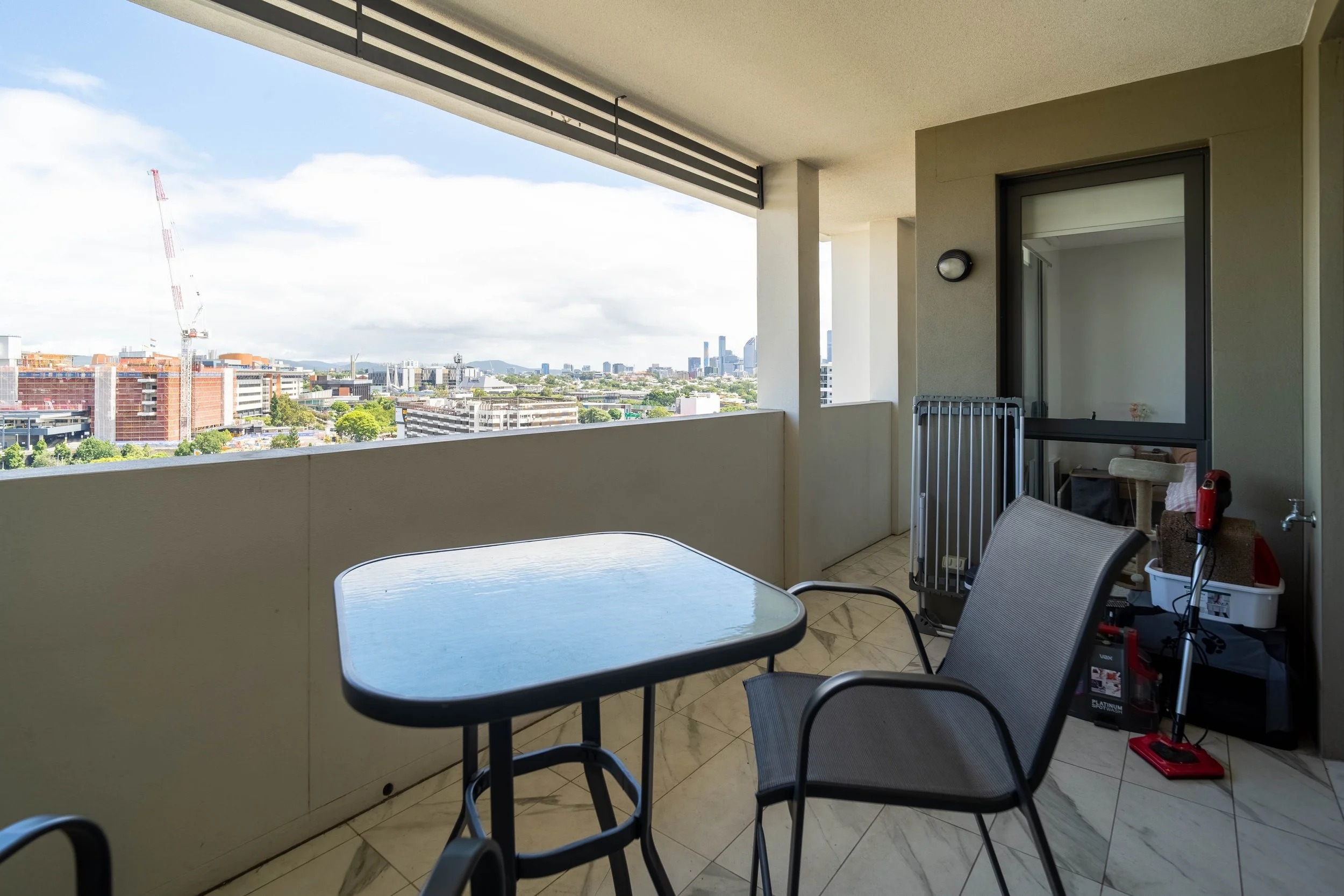 1008_70 Carl Street-7.jpg