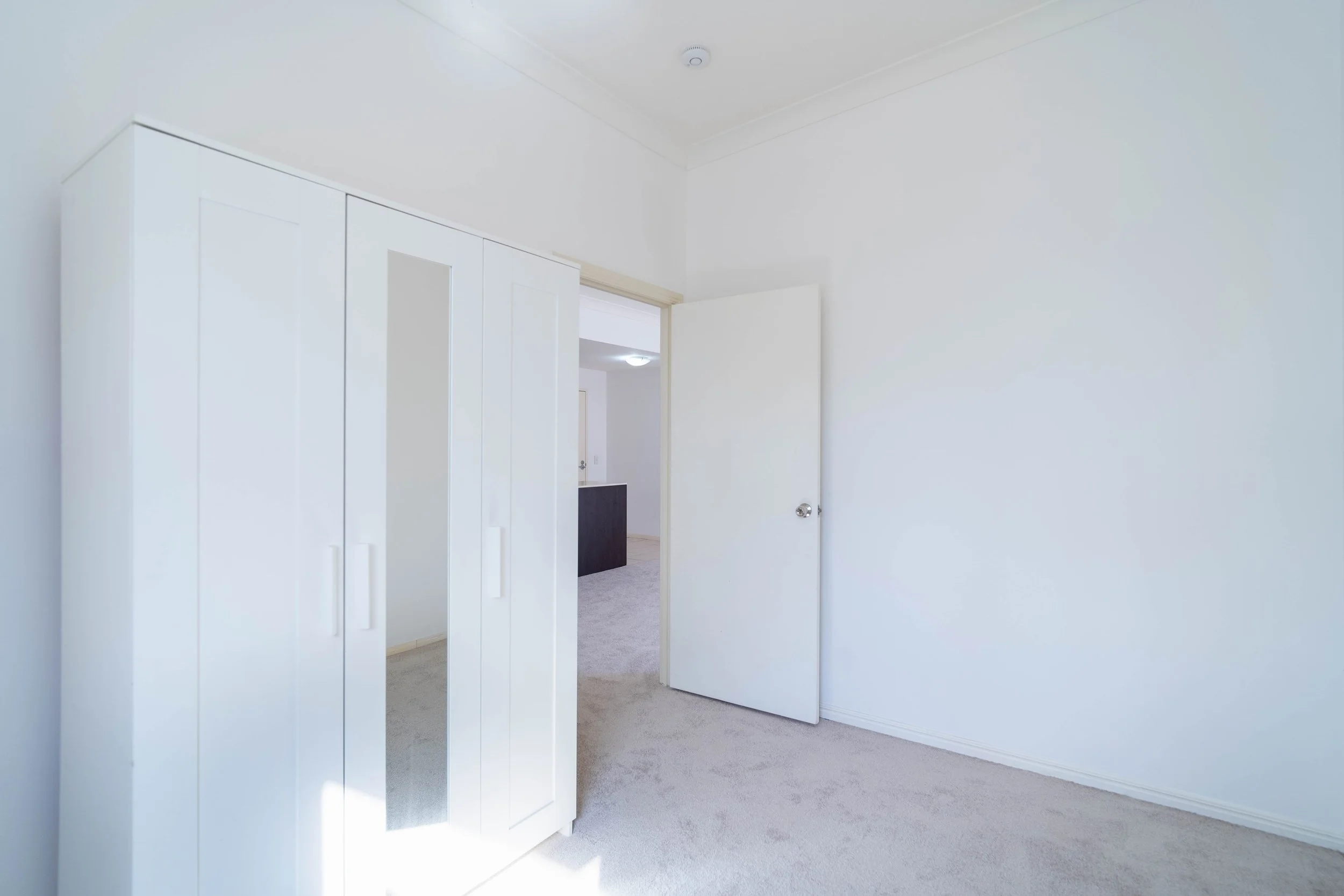 18_5 Carey Lane-10.jpg