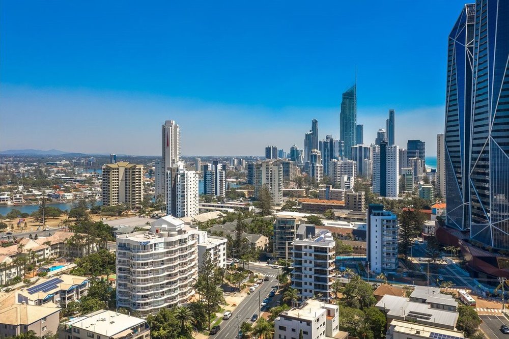 18/75 Old Burleigh Road, Surfers Paradise, Qld 4217 — AveNew Realty