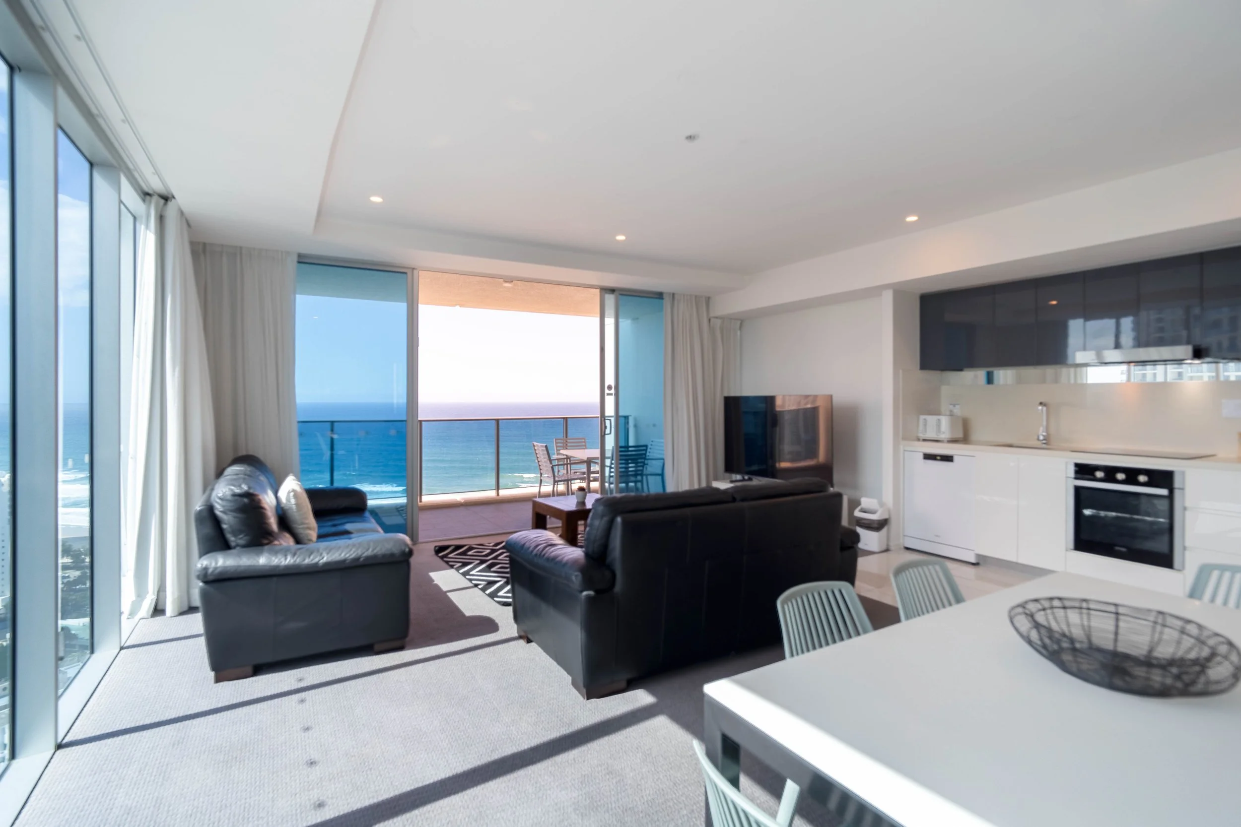 12801_3113 Surfers Paradise Blvd-16.jpg