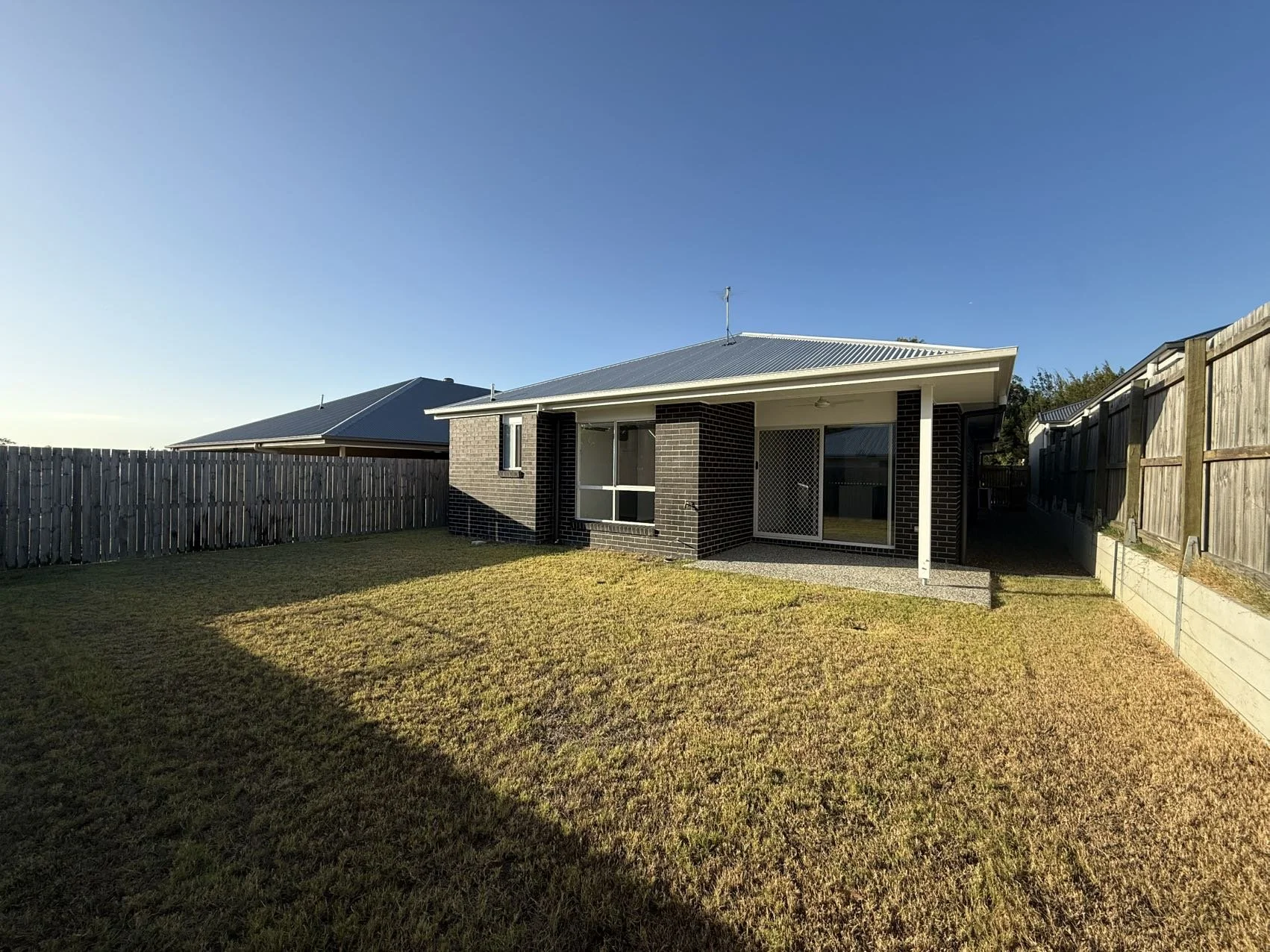 13 Graham Circuit (3).jpg