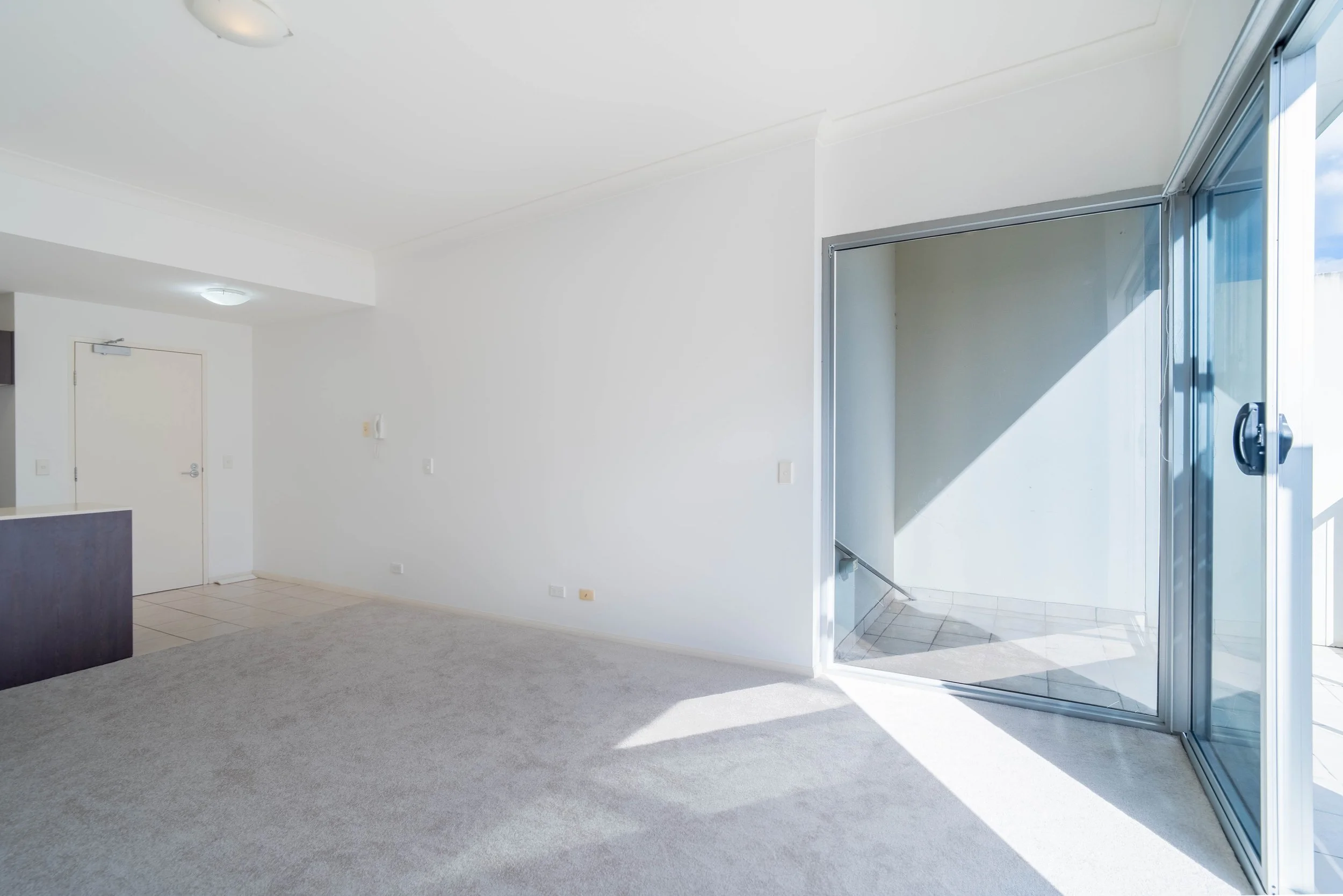 18_5 Carey Lane-7.jpg