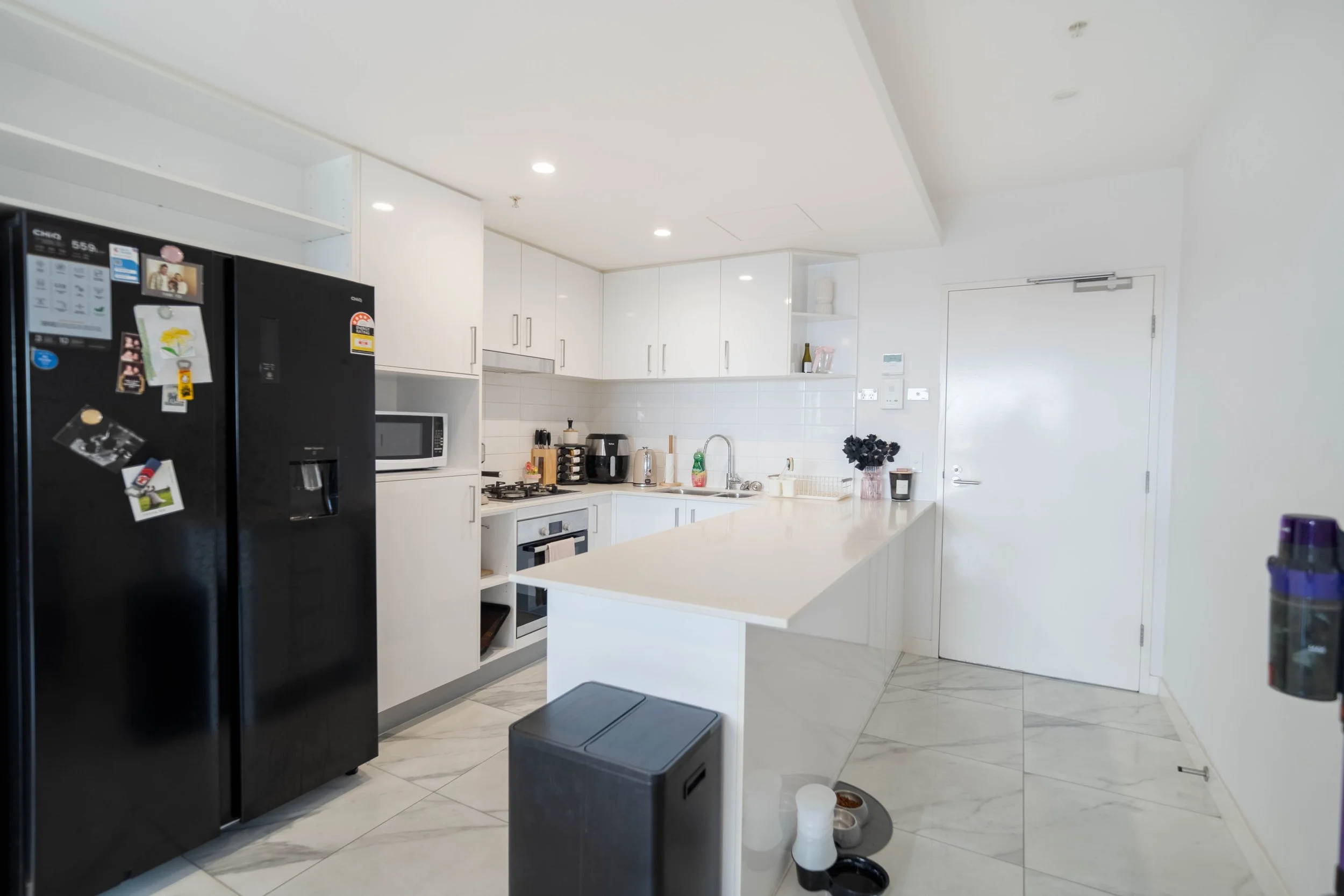 1008_70 Carl Street-10.jpg