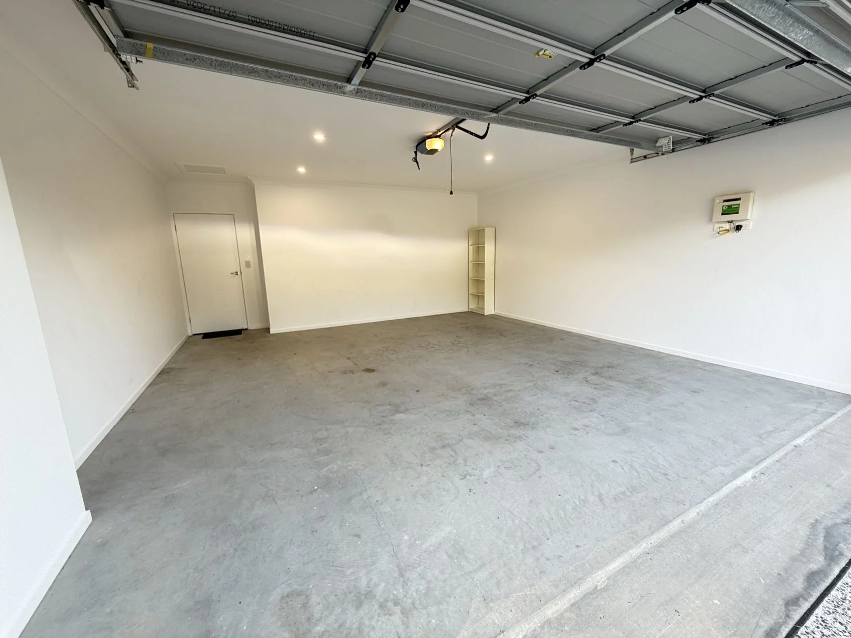 13 Graham Circuit (20).jpg