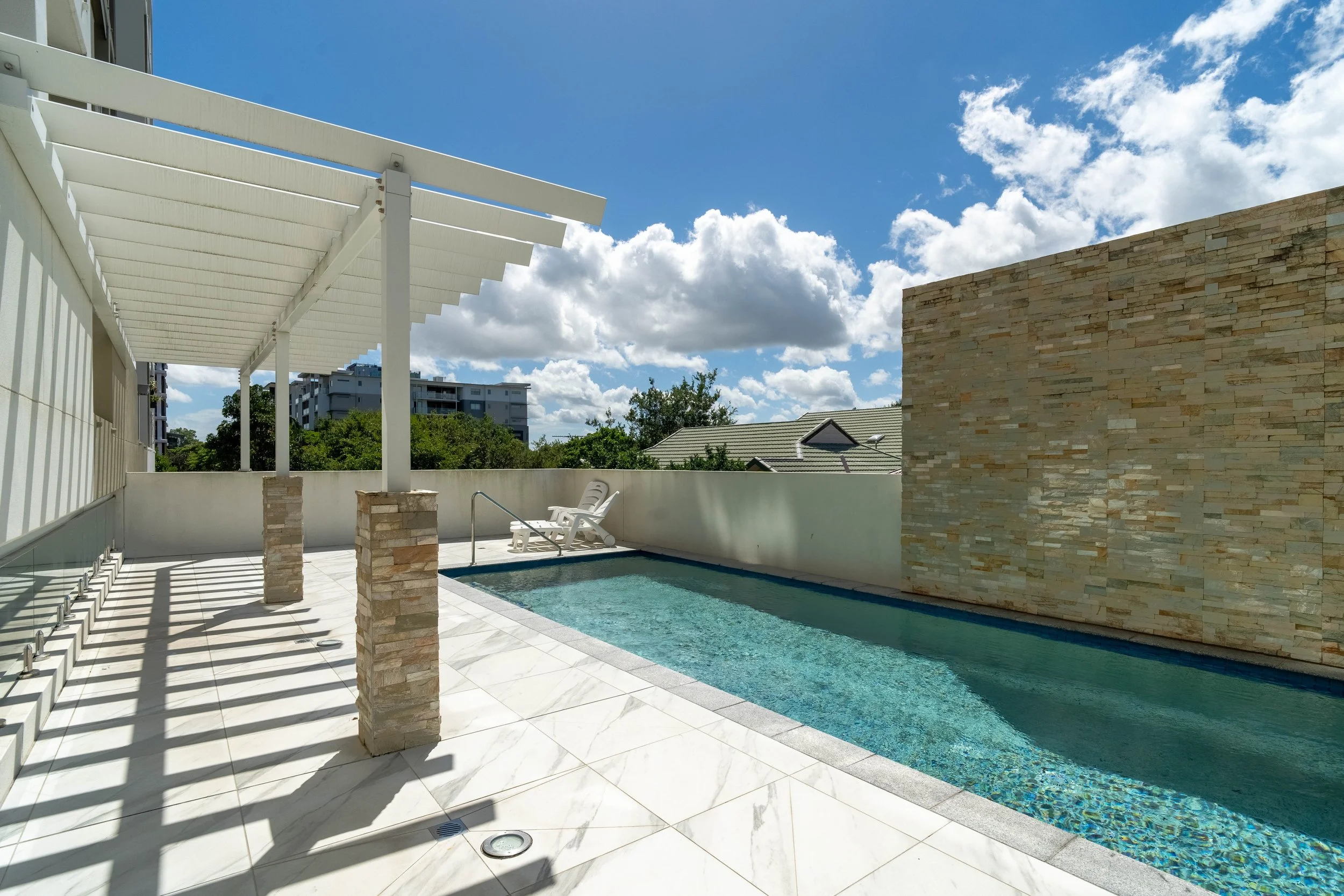 1008_70 Carl Street-4.jpg