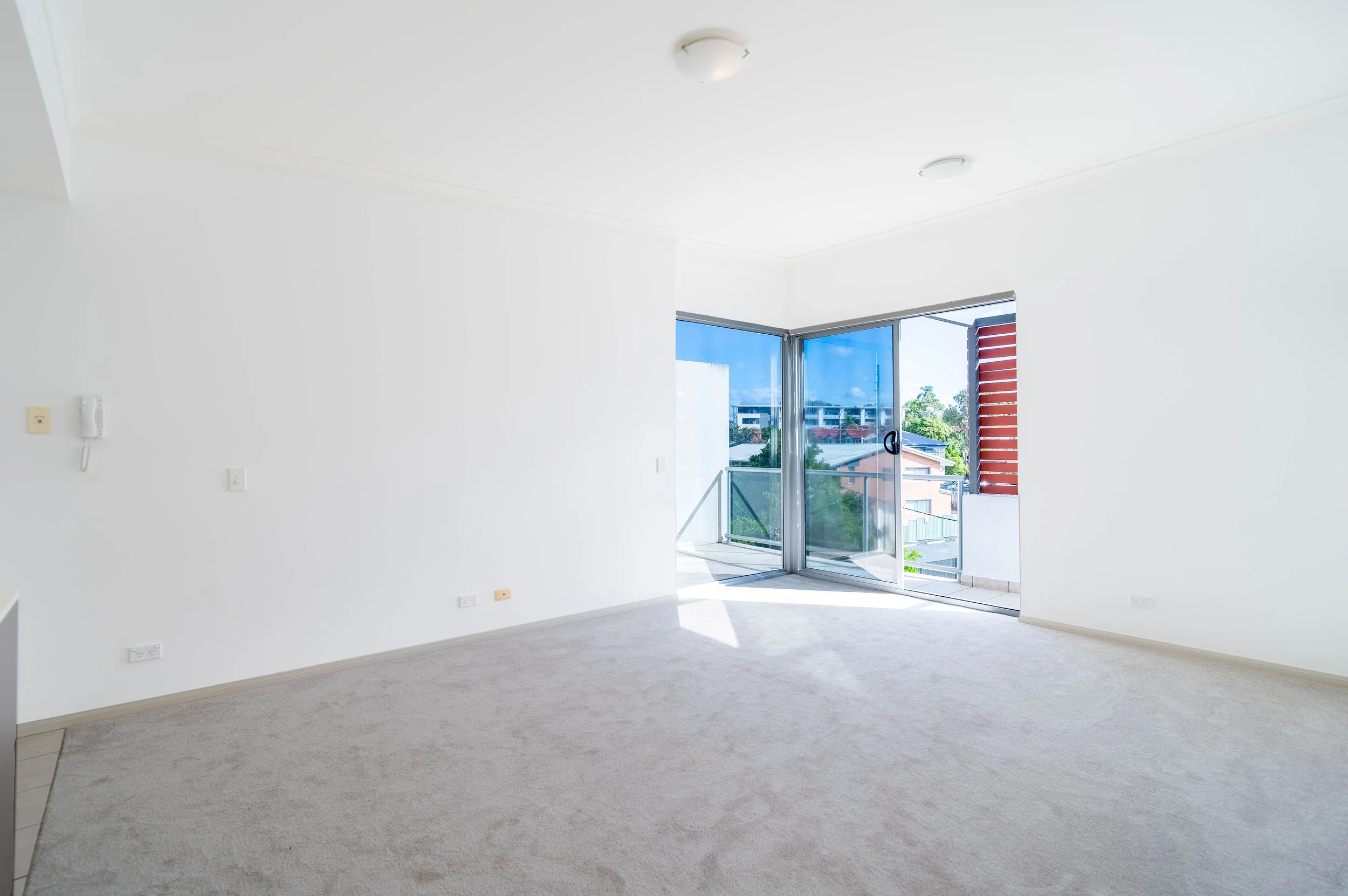 18_5 Carey Lane-6.jpg