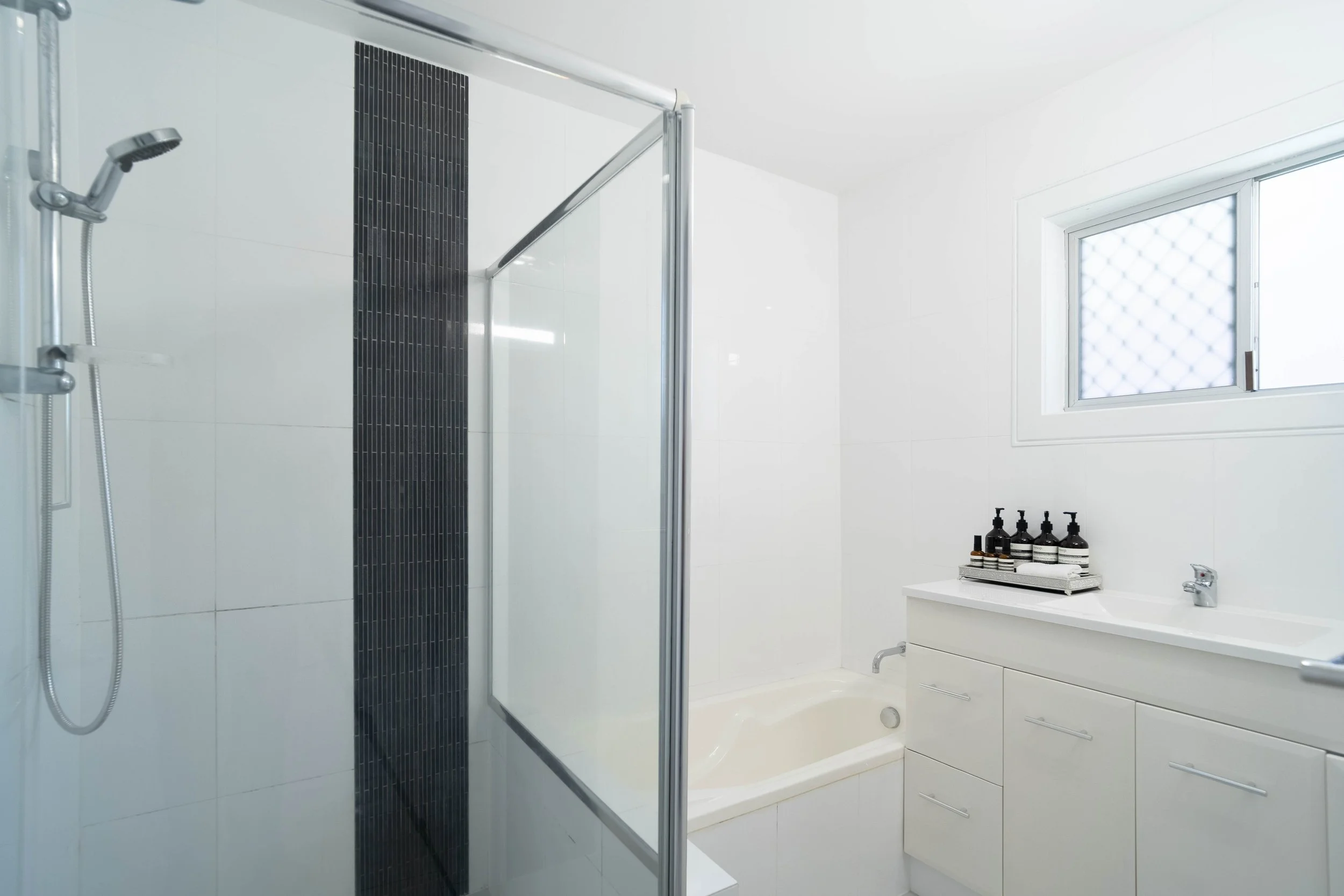 28 Dandar Drive-7.jpg