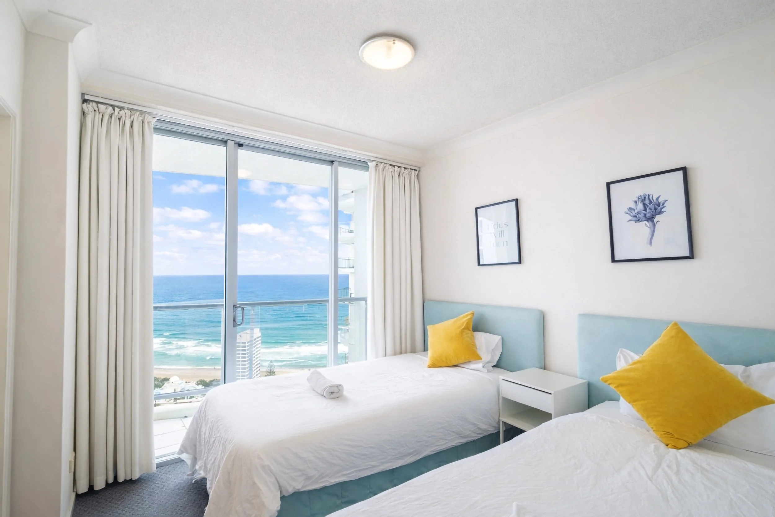 3354_23 Ferny Ave (10).jpg