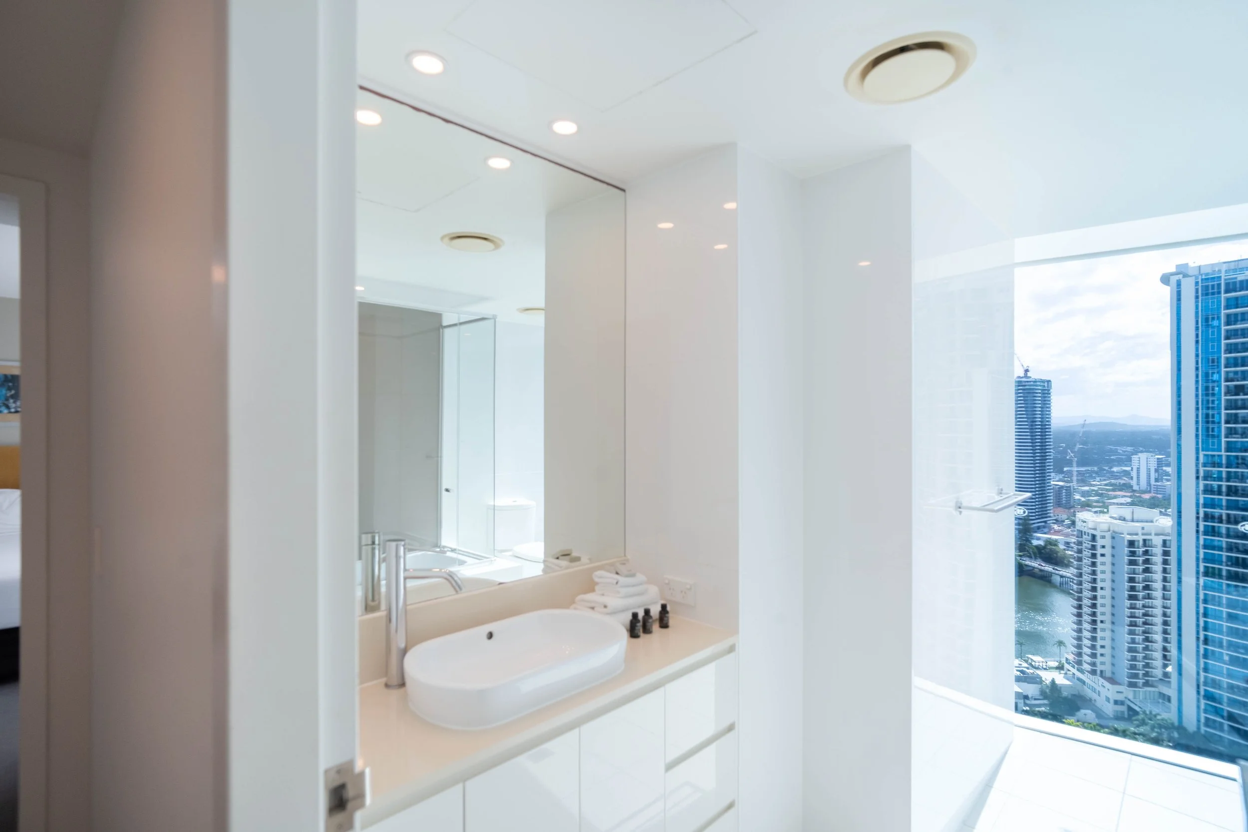 12801_3113 Surfers Paradise Blvd-12.jpg