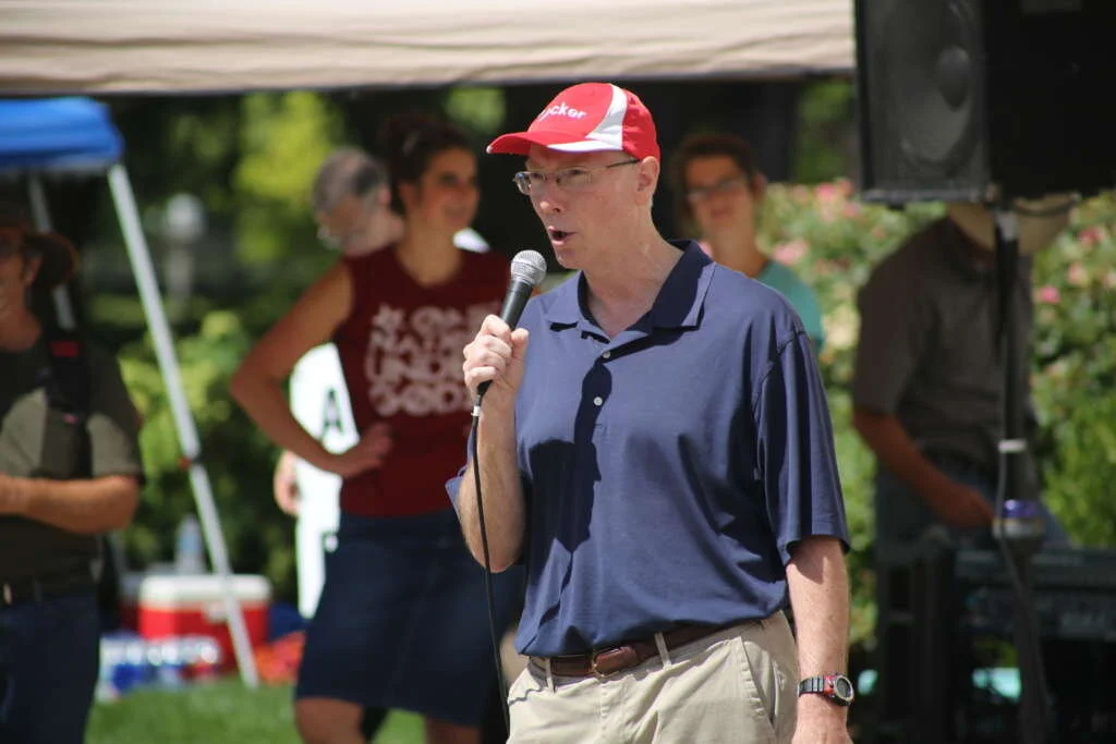 State Rep. John Becker, R-Clermont County, speaks to the crowd about impeachment proceedings against Ohio Gov. Mike Dewine. Photo by Eric Boll.