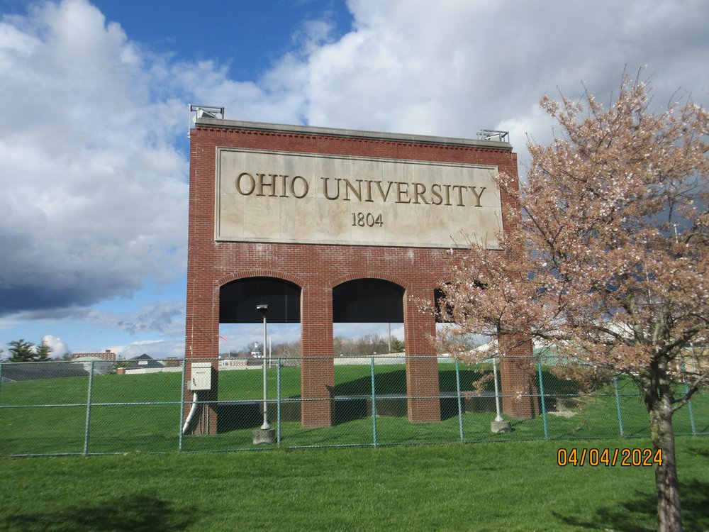 Ohio U Sign Alyssa Gray.JPG