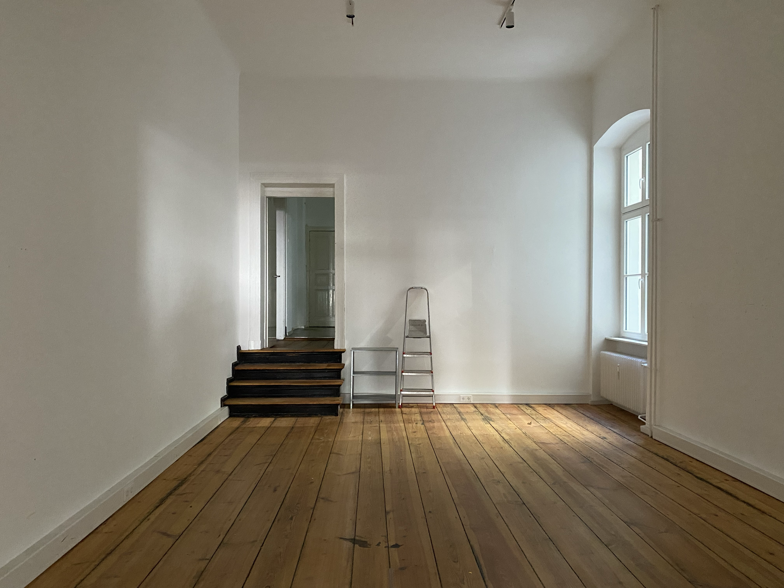 Second room facing the courtyard