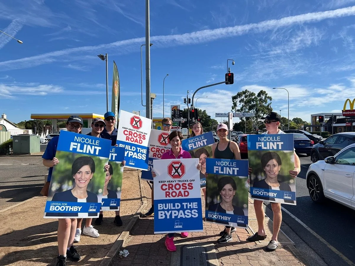 South Australian Young Liberals campaign with Nicolle Flint, Liberal for Boothby, during the 2025 Federal Election campaign, 2025