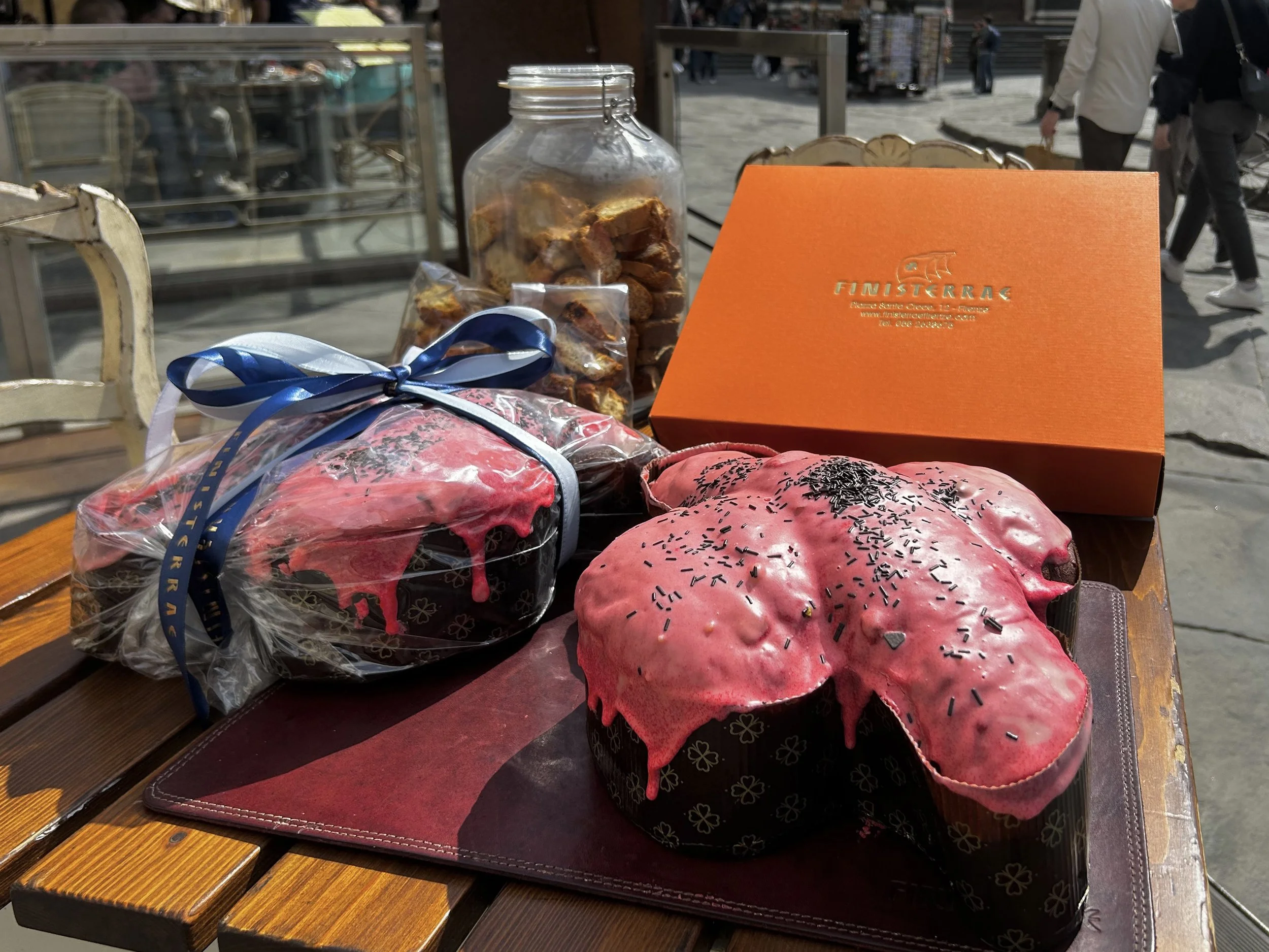 Colomba al Cioccolato Fondente e Lampone