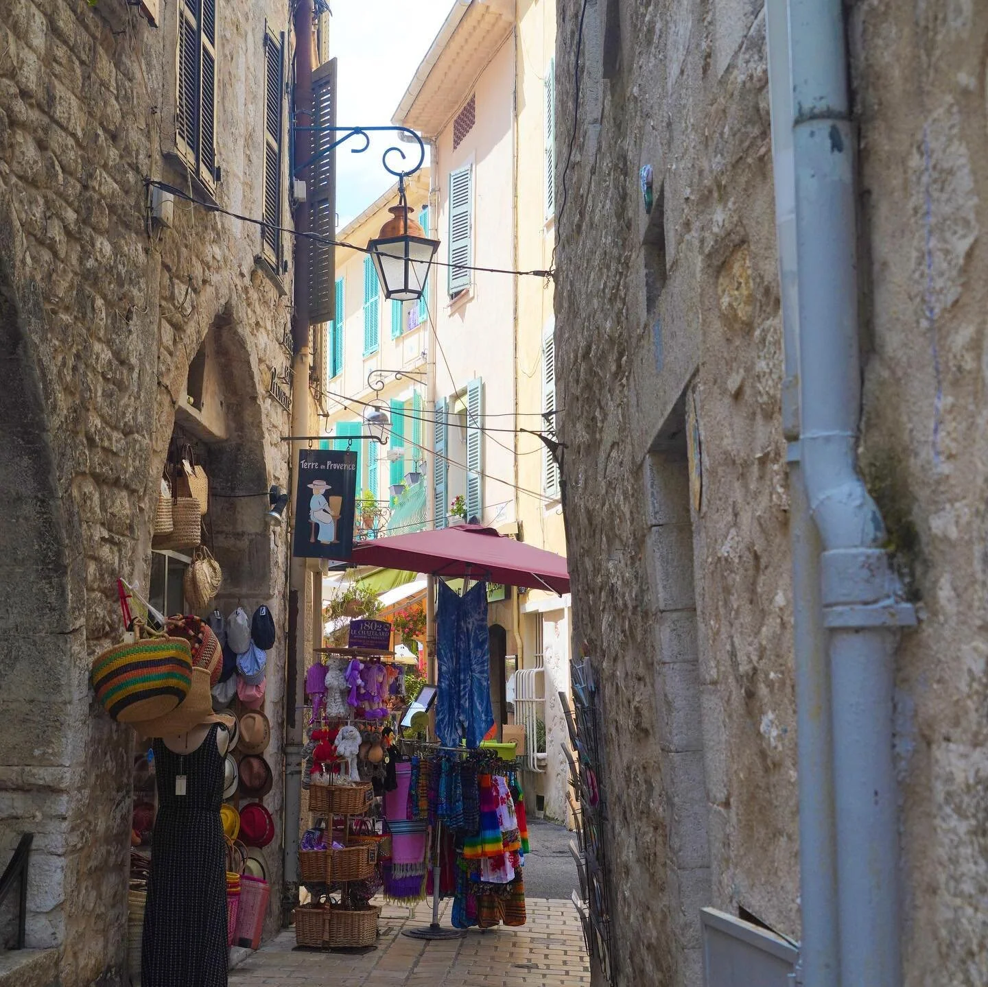 Medieval Vence unchanged for hundreds of years where the streets are narrow twisting and intimate

#medievalstreets 
#vence 
#france