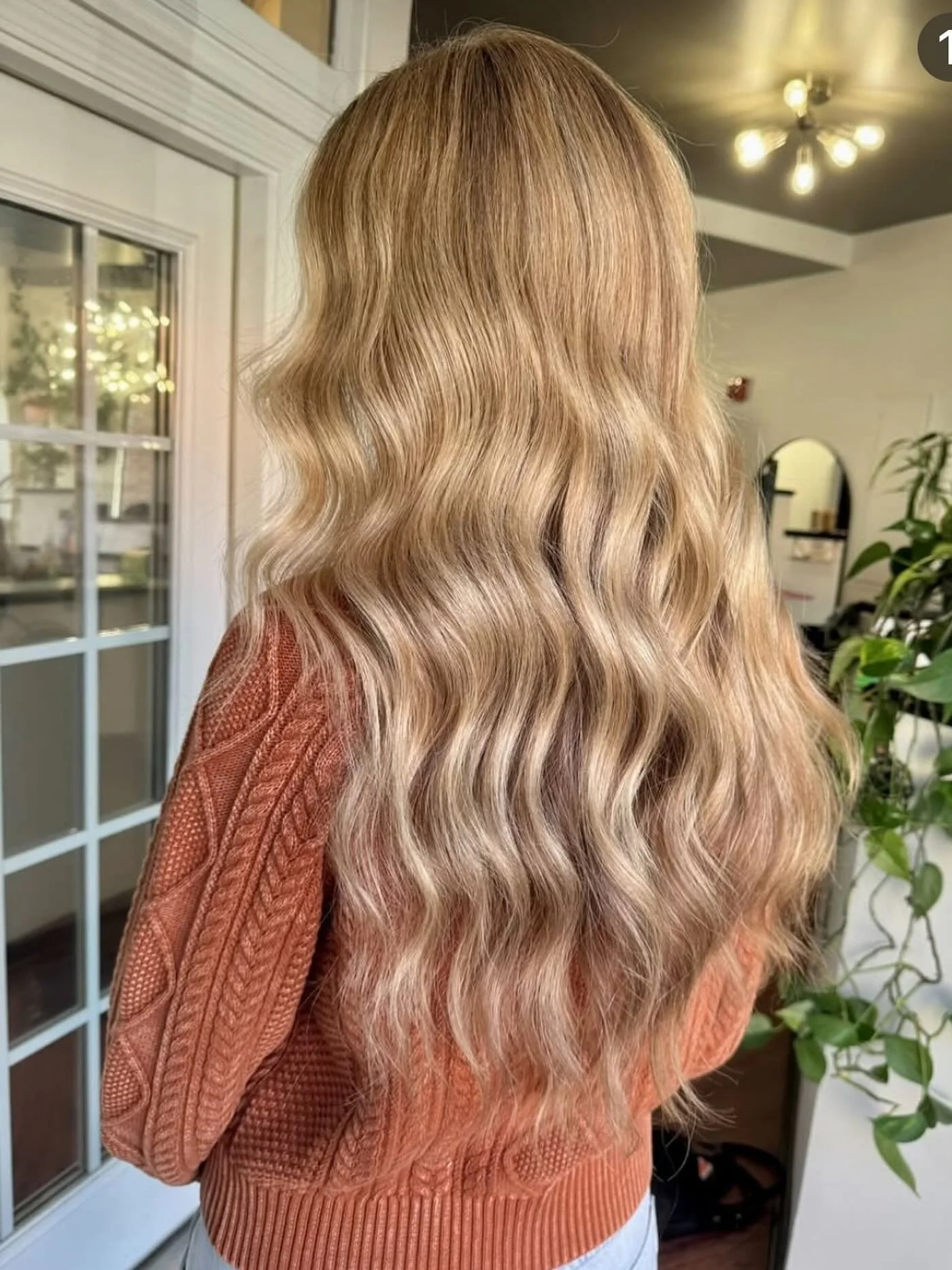 ✨STUNNING!  This beauty was created by Elizabeth @___hair.by.liz_