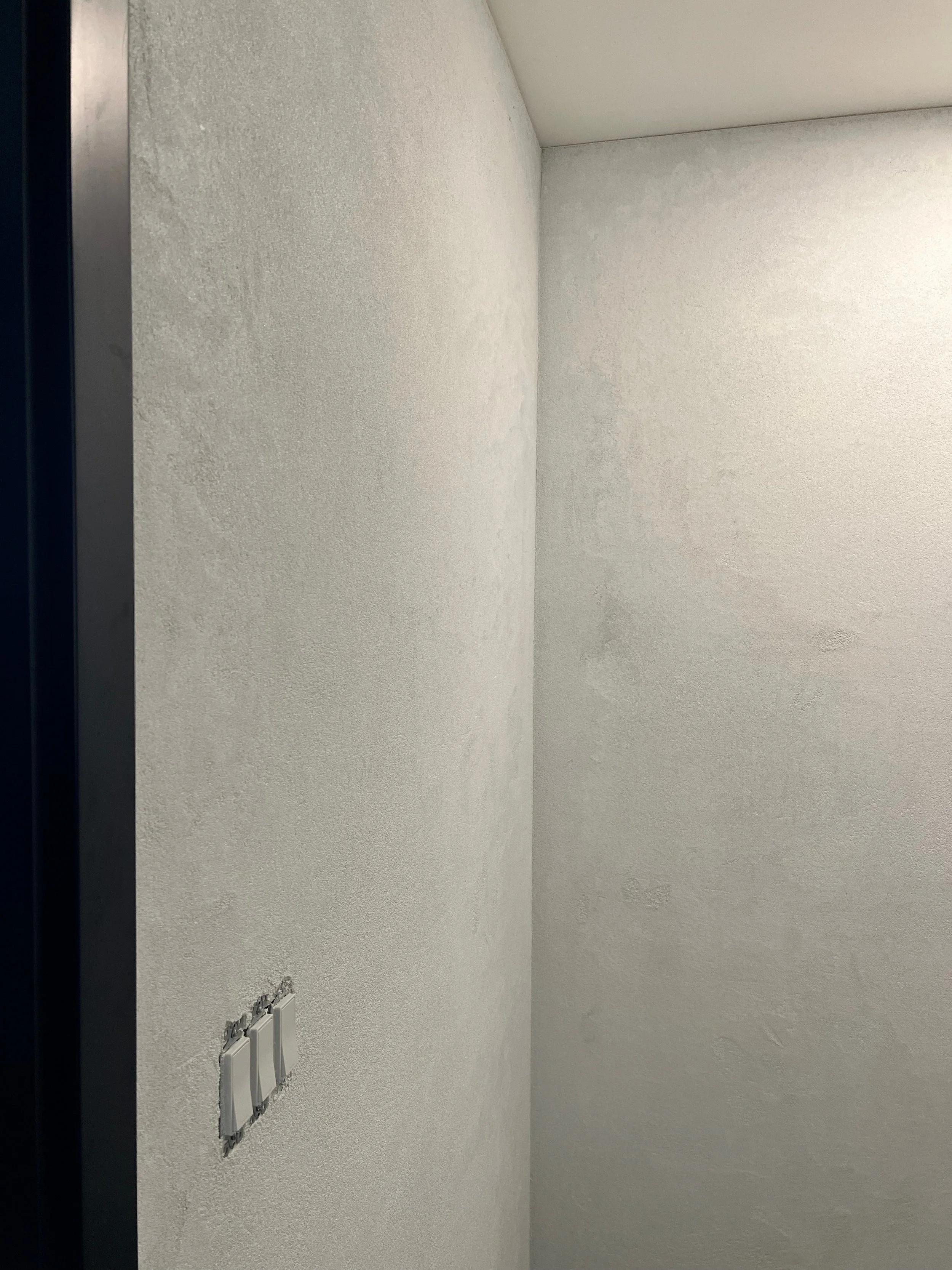 a287b370-0c22-41d2-bfe1-231a90e51c62.jpg
