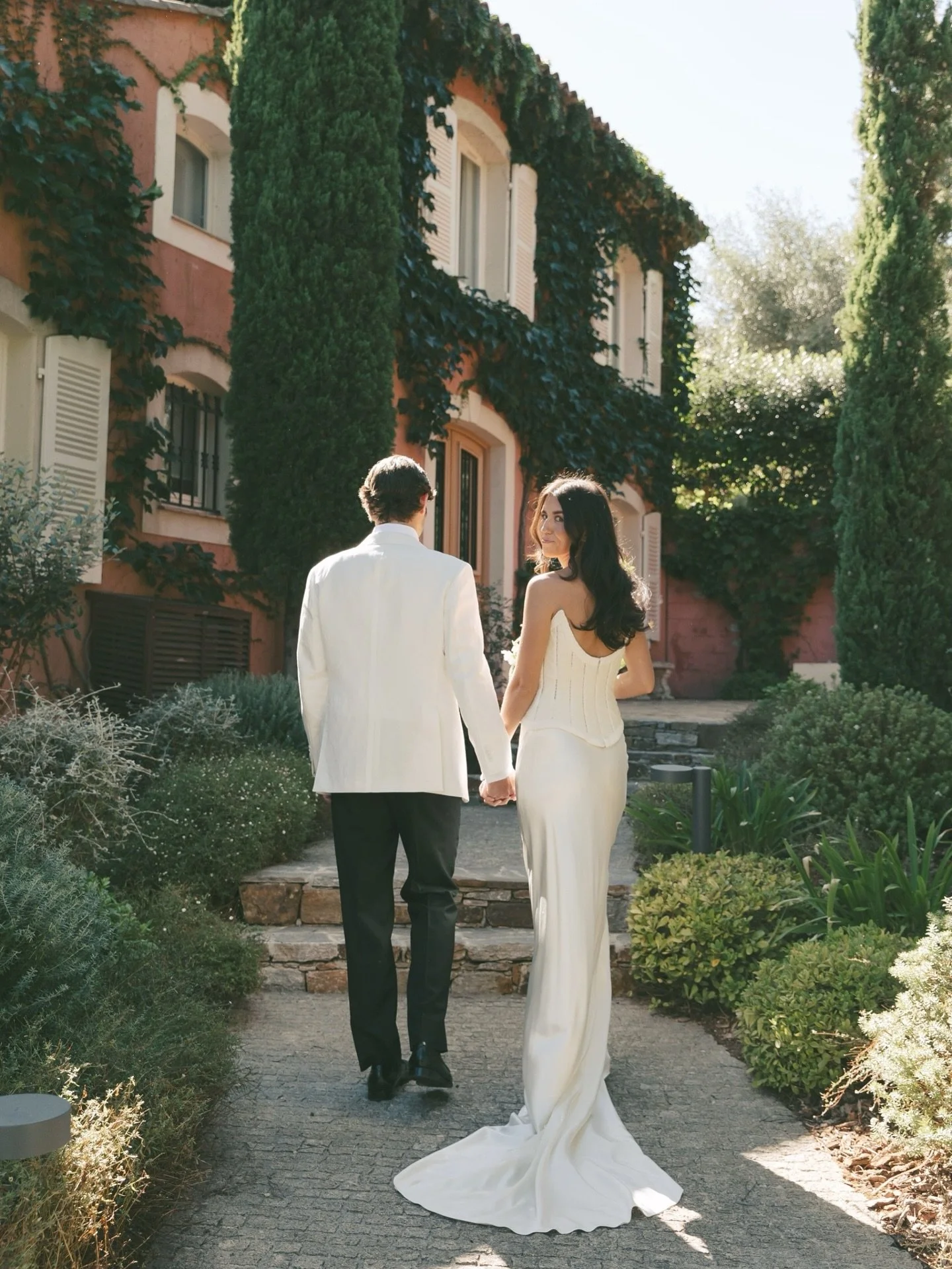 I&rsquo;ll never tire of this gorgeous day in the French Riviera with the most beautiful people, inside and out 🤍 
.
.
editorial wedding photography, Wedding photographer Scotland, wedding photography Scotland, destination wedding photographer, film