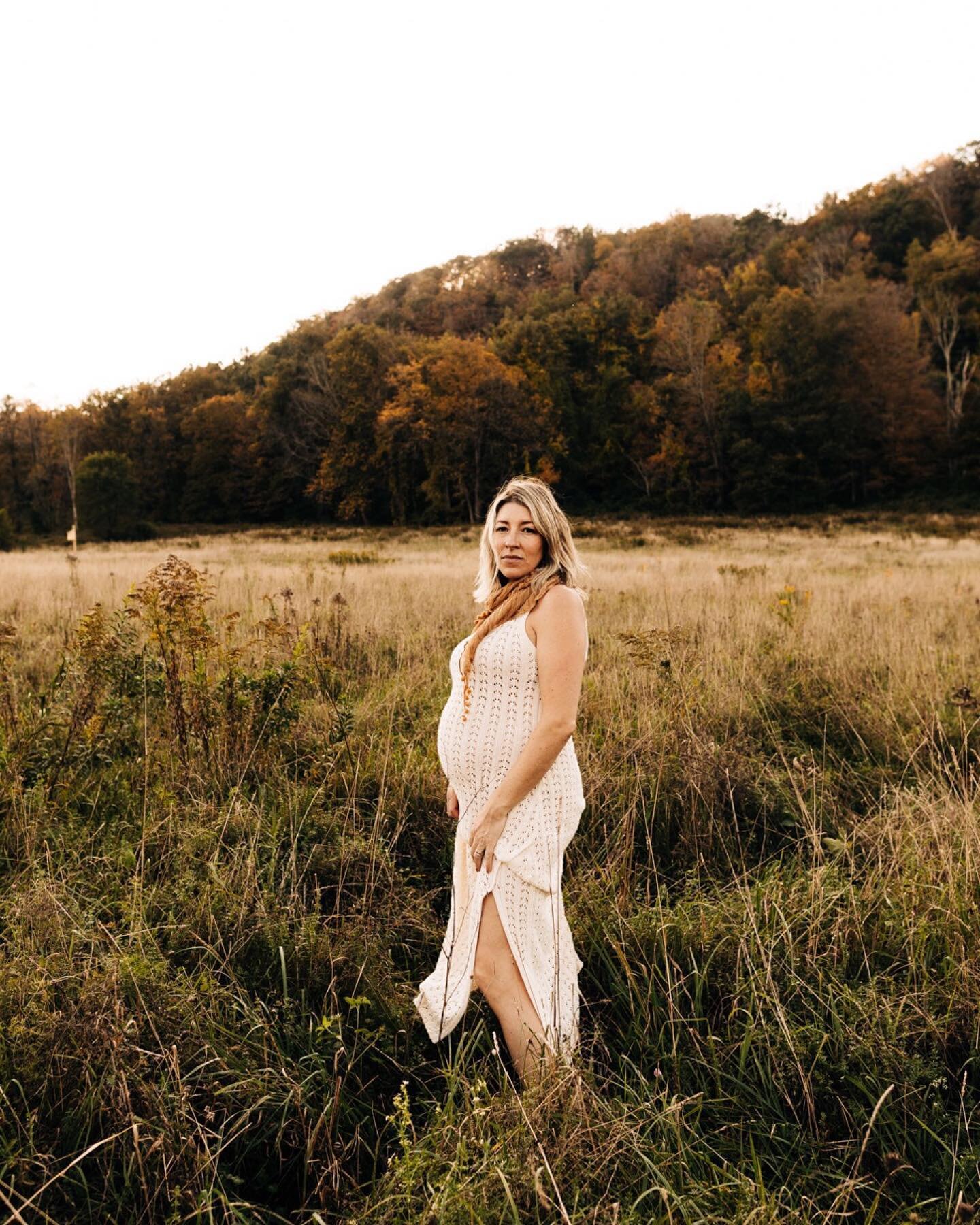 Birdie.
.
.

#westernmassfamilyphotographer #westernmassphotographer #massachusettsphotographer #vtphotographer #vtphotographer #momsintheframe #theberkshires #candidphotographermassachusetts #berkshirewedding #themotherhoodanthology #emotionalstoryt