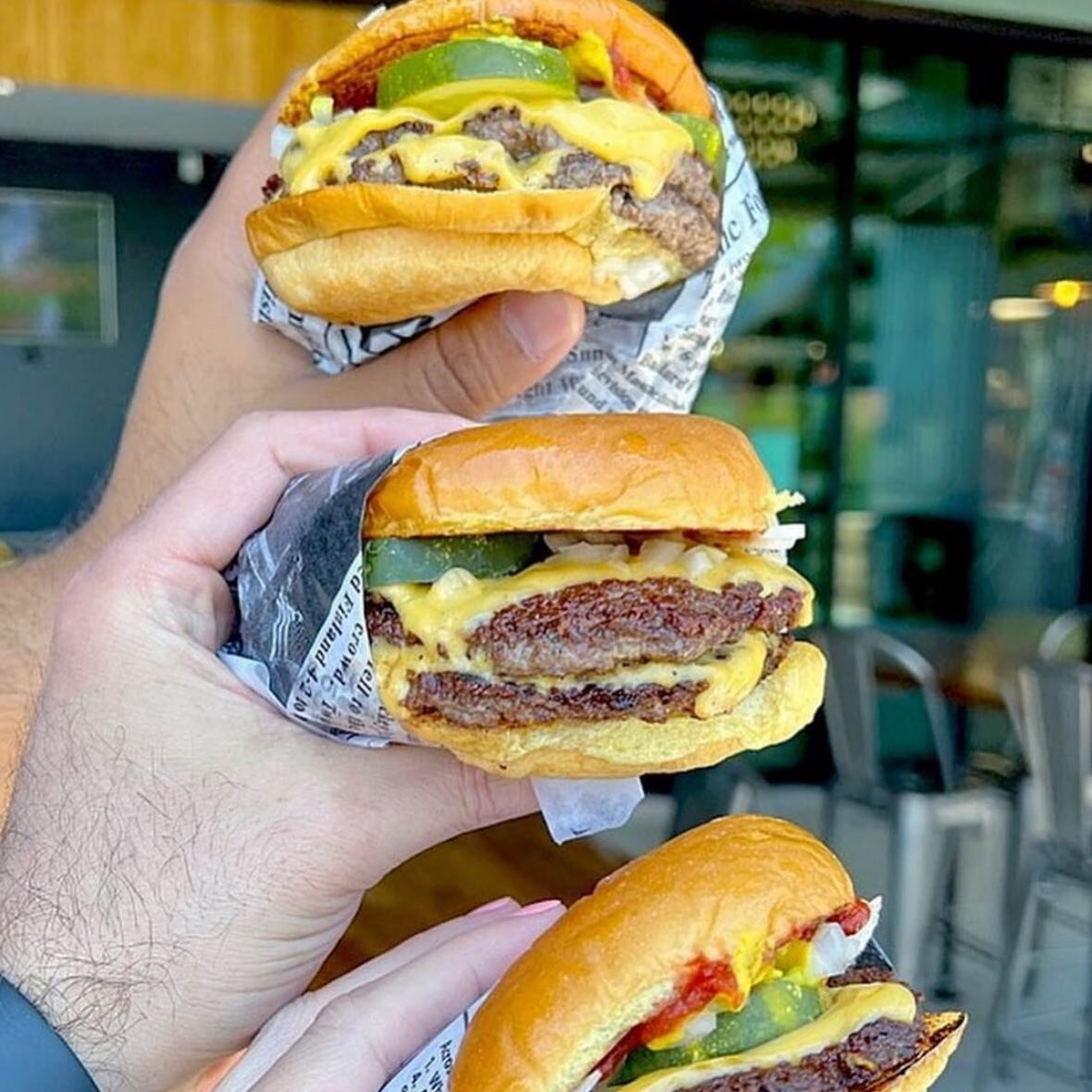 If a #Peaky Burger doesn't Tempt you, Then I don't know what will 😍 

Stop by today, look at our menu &amp; take your Pick ✅ 

📍 @railwayheightsmarket
⏰ 11am-10pm