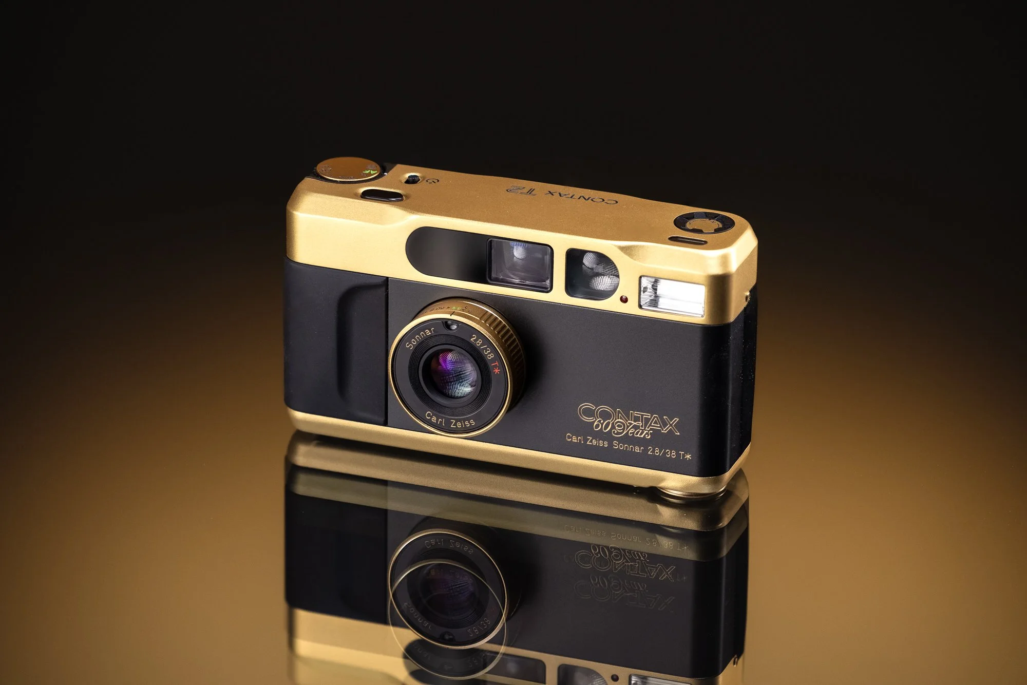 Contax-T2.jpg