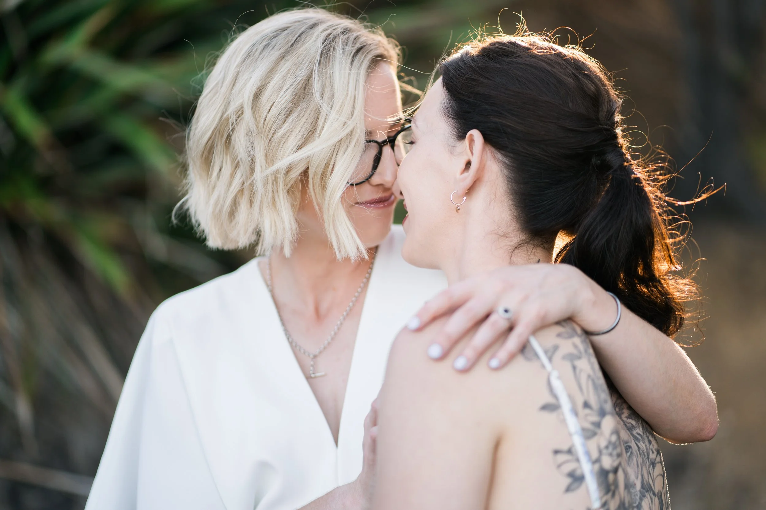 Jasmine and Hannah // Northland Summer Batch Wedding