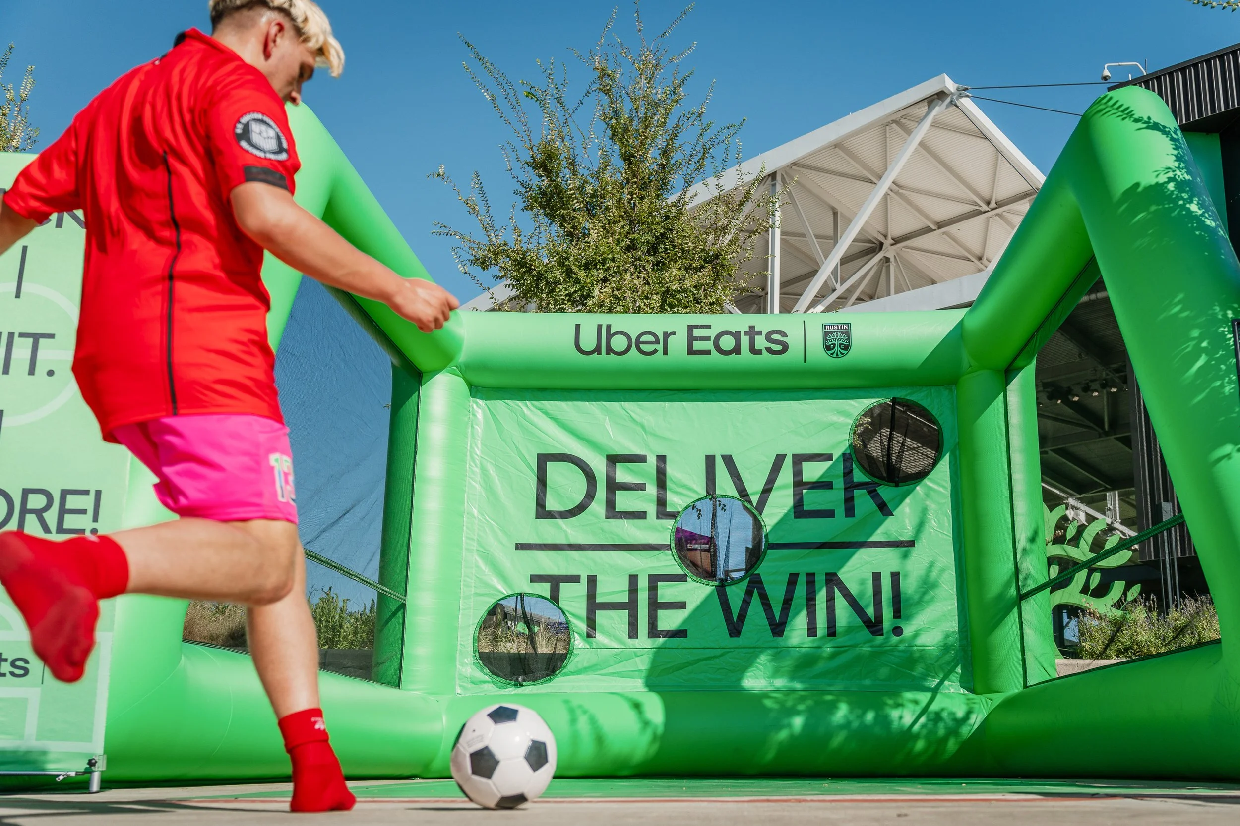 VerbAgency_UberEats_Austin_08222026_HunterLevy-23.jpg