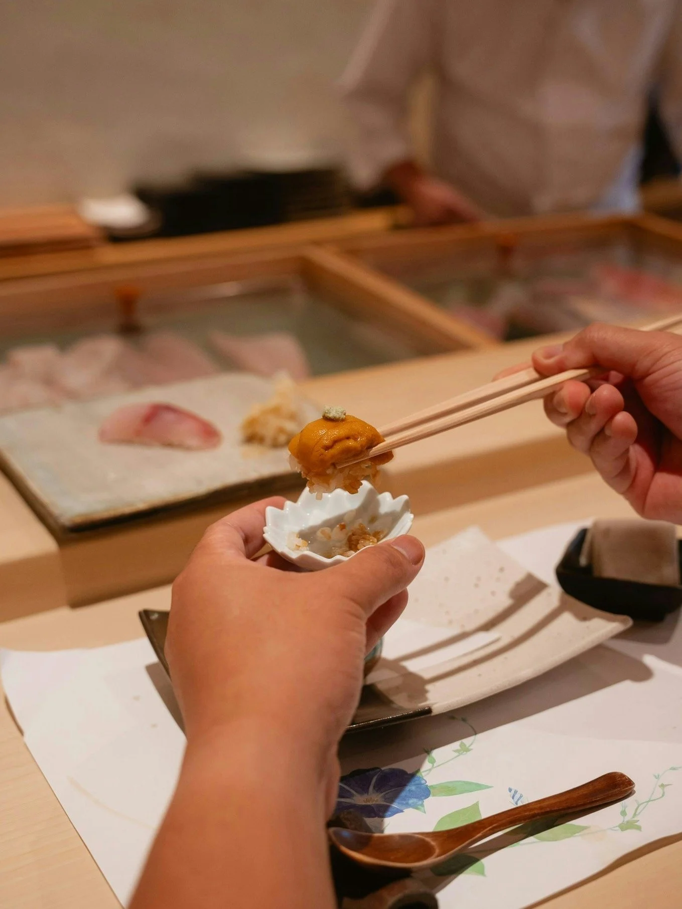 Savoring delicate sushi bites at a cozy sushi bar. 🍣✨ #Kabuto #VegasLocal #LasVegas #Vegas  #omakaseinlasvegas #lasvegasomakase