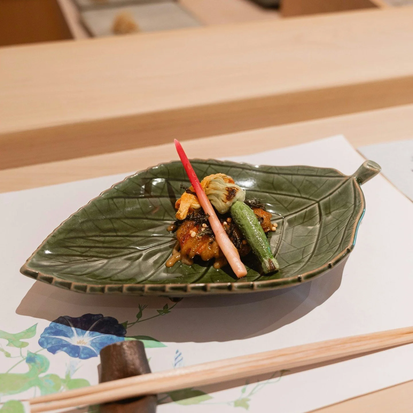 Exquisite flavors on a leaf-inspired plate, a true culinary masterpiece.#Kabuto #VegasLocal #LasVegas #Vegas  #omakaseinlasvegas #lasvegasomakase