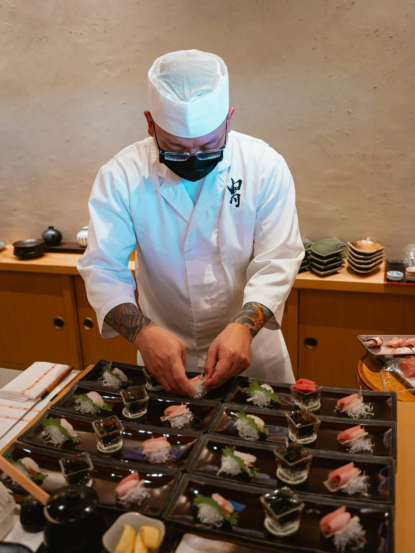 Crafting sushi masterpieces with precision and artistry. 🍣✨ #Kabuto #VegasLocal #LasVegas #Vegas  #omakaseinlasvegas #lasvegasomakase