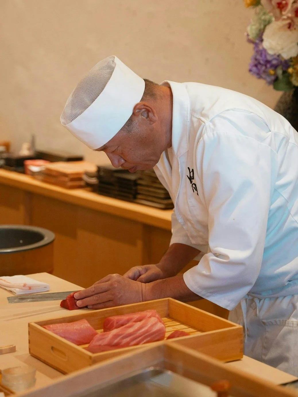 For those who value true craftsmanship, Kabuto offers sushi made with meticulous skill and world-class ingredients. #Kabuto