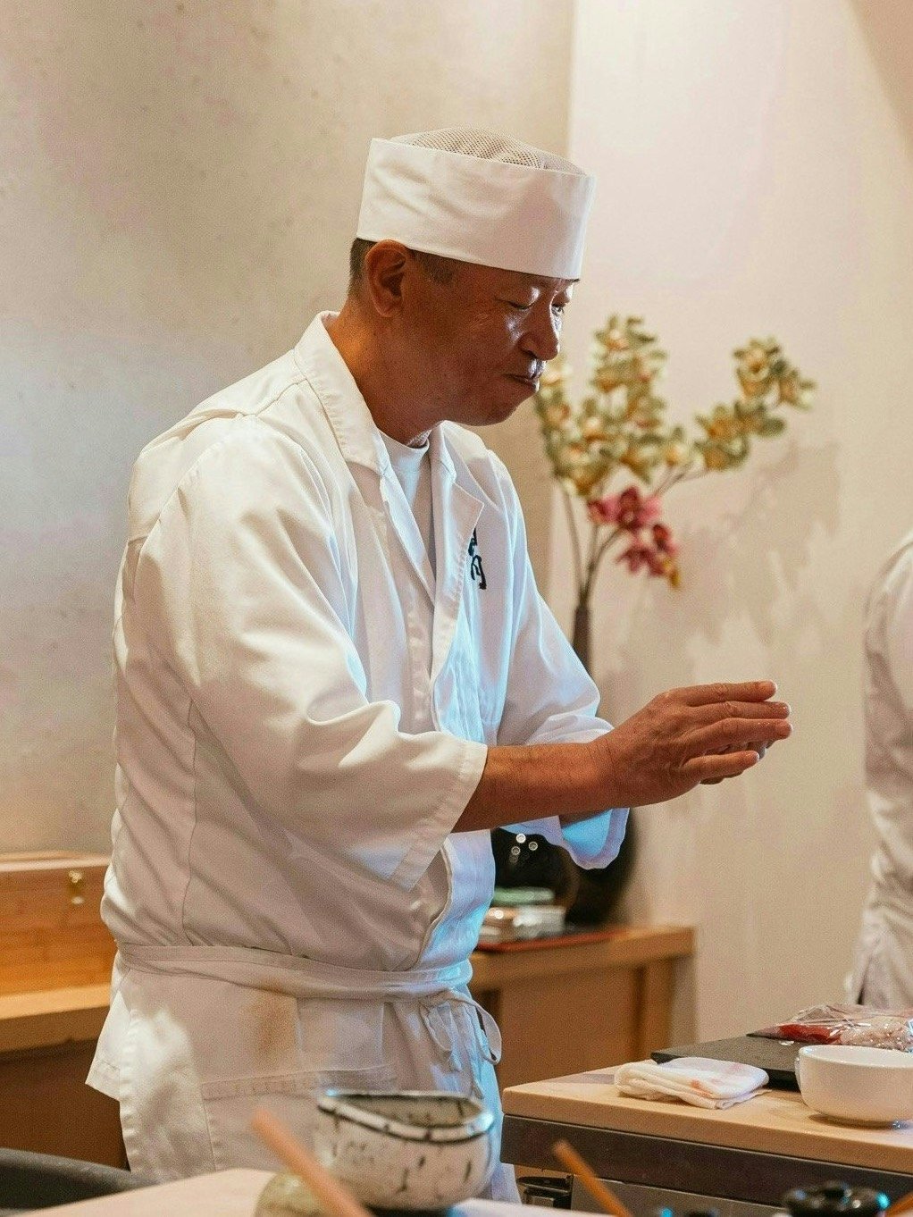 Kabuto is a premier Las Vegas destination for authentic Edomae sushi, offering a refined omakase built around traditional Japanese techniques. 

Each piece of sushi is handcrafted by skilled chefs using premium seasonal fish and perfectly seasoned ri
