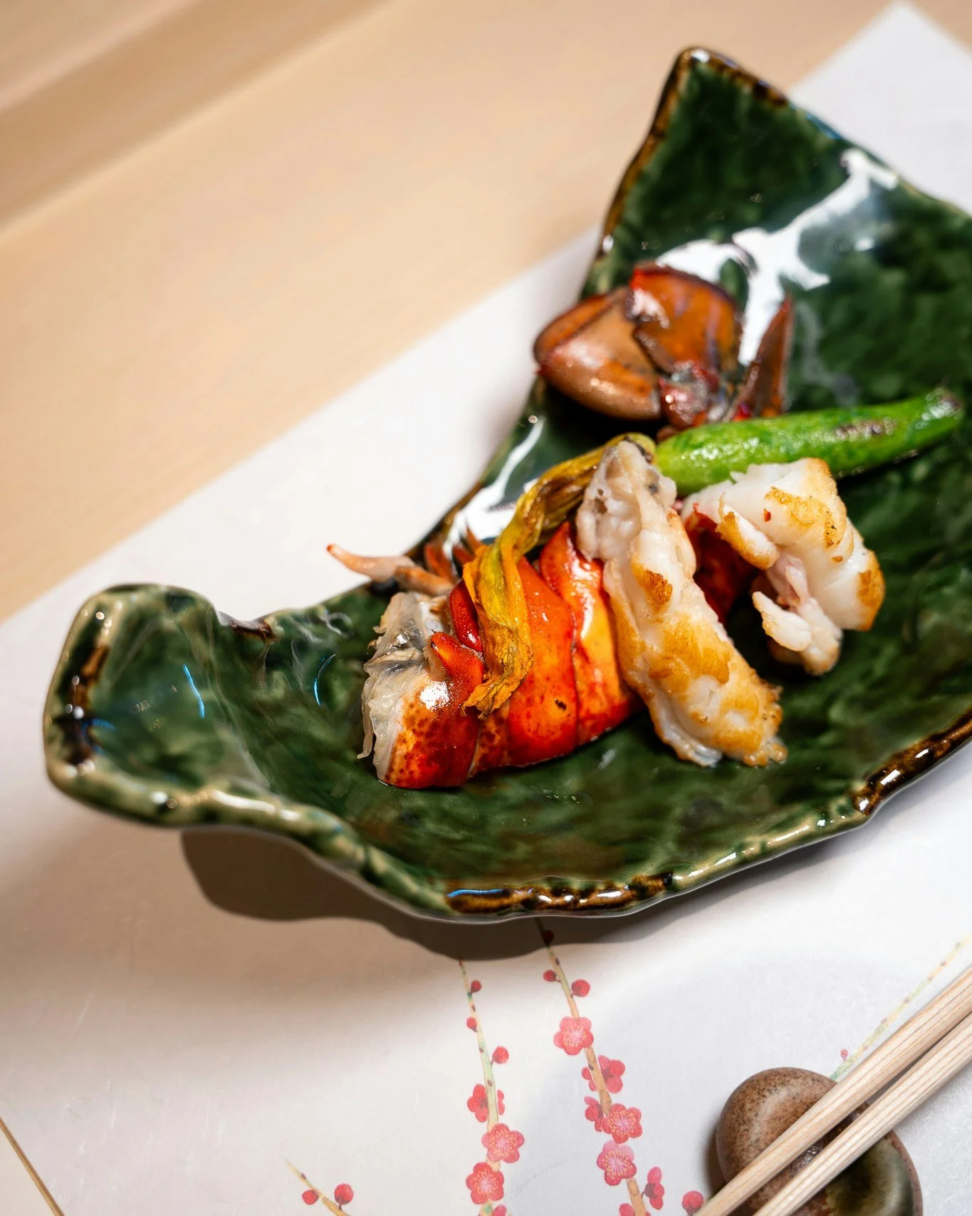 Crafted to impress, made to enjoy. 🥢✨

◾️◽️◾️◽️◾️◽️◾️◽️◾️◽️ 
 
🍣 𝐊𝐀𝐁𝐔𝐓𝐎 - 𝐄𝐃𝐎𝐌𝐀𝐄 𝐒𝐔𝐒𝐇𝐈 
⏰ ᴅᴀɪʟʏ: 5:30 ᴘᴍ - 9:00 ᴘᴍ 
📍 5040 ꜱᴘʀɪɴɢ ᴍᴏᴜɴᴛᴀɪɴ ʀᴅ. ʟᴀꜱ ᴠᴇɢᴀꜱ 
🔔 ʀᴇꜱᴇʀᴠᴀᴛɪᴏɴ ᴏɴʟʏ ᴀᴛ ʀᴇꜱʏ 
⚠️ ɴᴏᴛᴇ: ɪꜰ ᴛʜᴇʀᴇ ɪꜱ ɴᴏ ᴀᴠᴀɪʟᴀʙʟᴇ ꜱᴄʜᴇᴅᴜʟᴇ ᴏɴ ᴛ