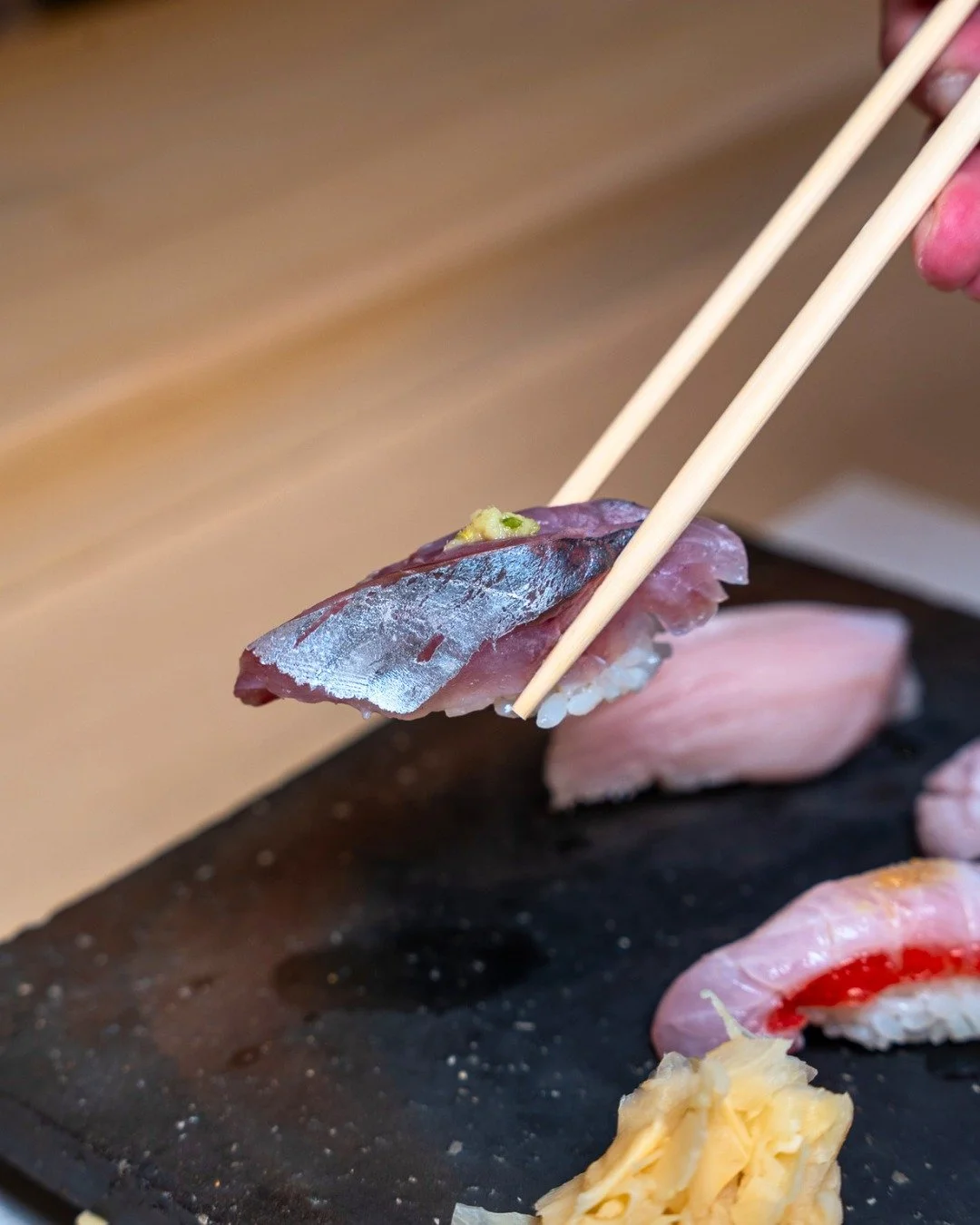 One bite, and you'll understand why the details matter. Fresh, delicate, and made to savor. 🥢 

◾️◽️◾️◽️◾️◽️◾️◽️◾️◽️ 
 
🍣 𝐊𝐀𝐁𝐔𝐓𝐎 - 𝐄𝐃𝐎𝐌𝐀𝐄 𝐒𝐔𝐒𝐇𝐈 
⏰ ᴅᴀɪʟʏ: 5:30 ᴘᴍ - 9:00 ᴘᴍ 
📍 5040 ꜱᴘʀɪɴɢ ᴍᴏᴜɴᴛᴀɪɴ ʀᴅ. ʟᴀꜱ ᴠᴇɢᴀꜱ 
🔔 ʀᴇꜱᴇʀᴠᴀᴛɪᴏɴ ᴏɴʟʏ