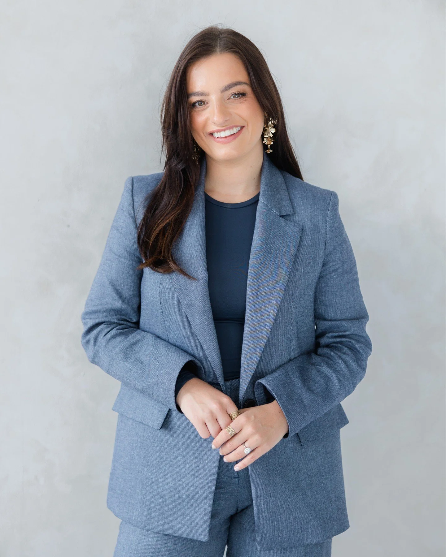 When you&rsquo;re building a personal brand, especially in PR, how you show up visually really matters.

This is about projecting credibility and confidence, and being seen as someone others trust to represent them.

That&rsquo;s why we worked across