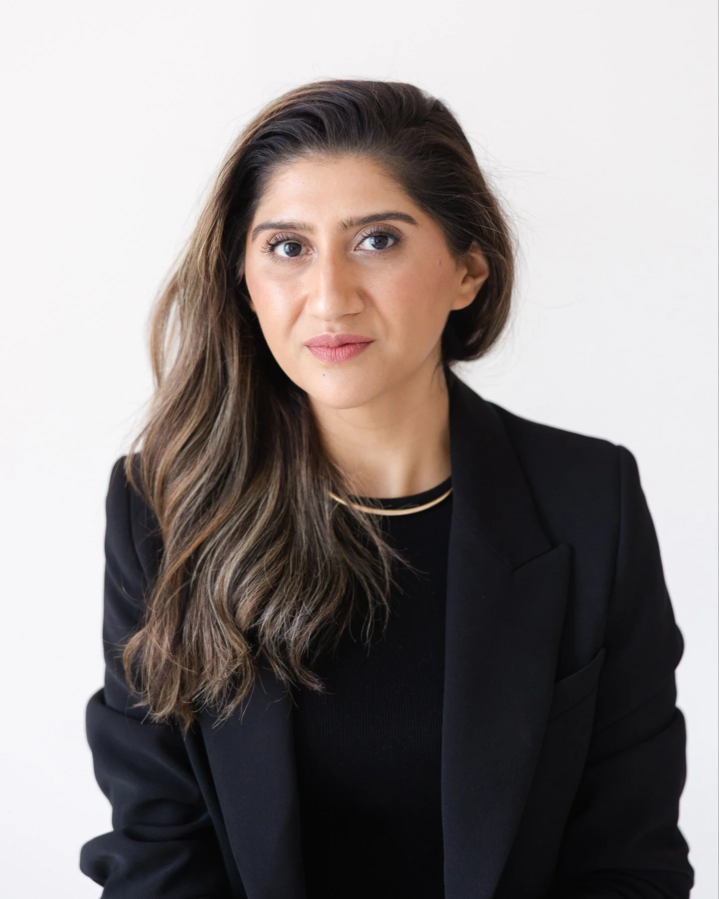 This consultant dermatologist came to me very intentionally. She wanted to build her personal brand in a way that felt credible and approachable.

She needed images she could confidently use for speaking opportunities at medical seminars, press artic