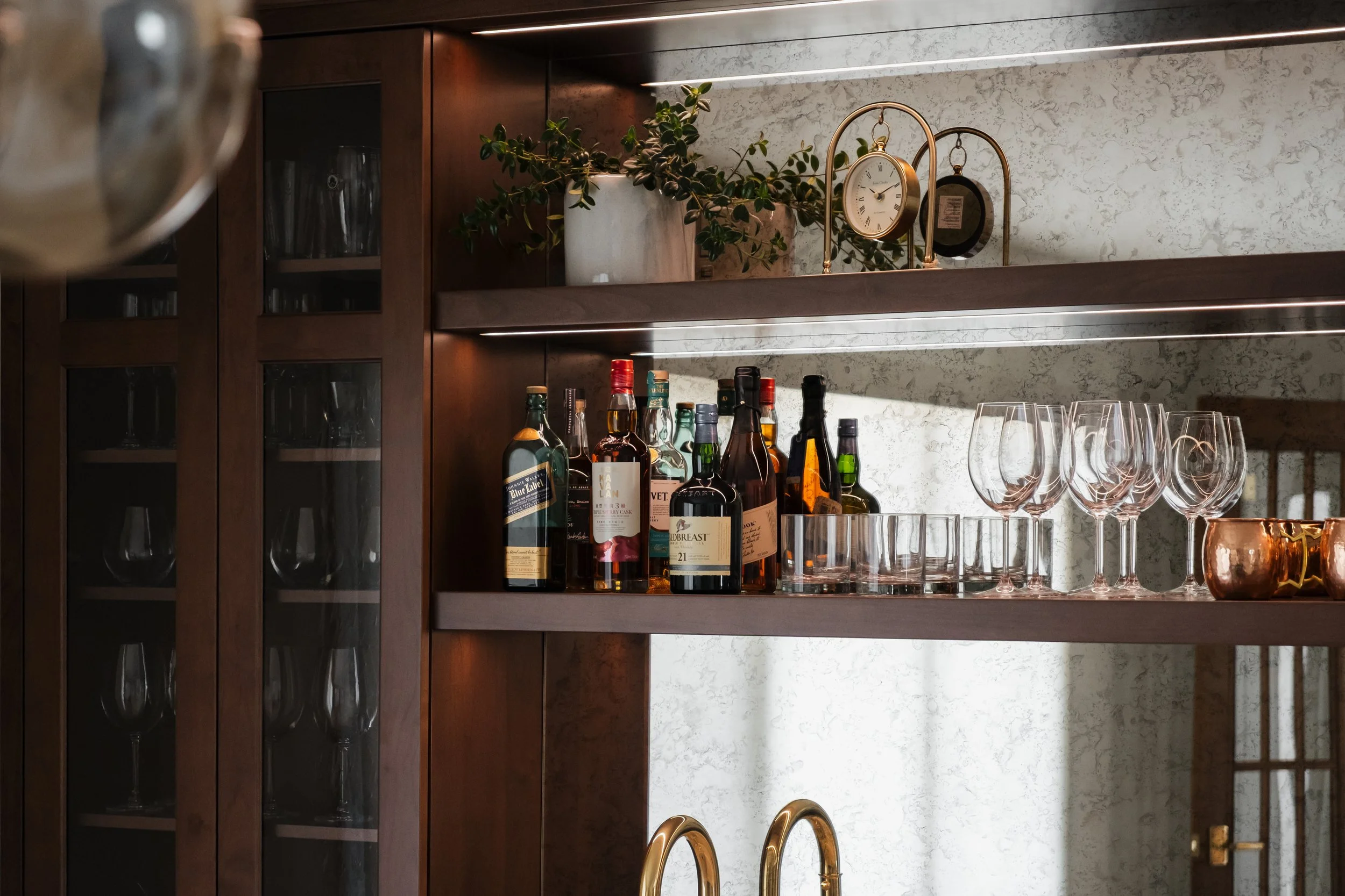 dining room-14.jpg
