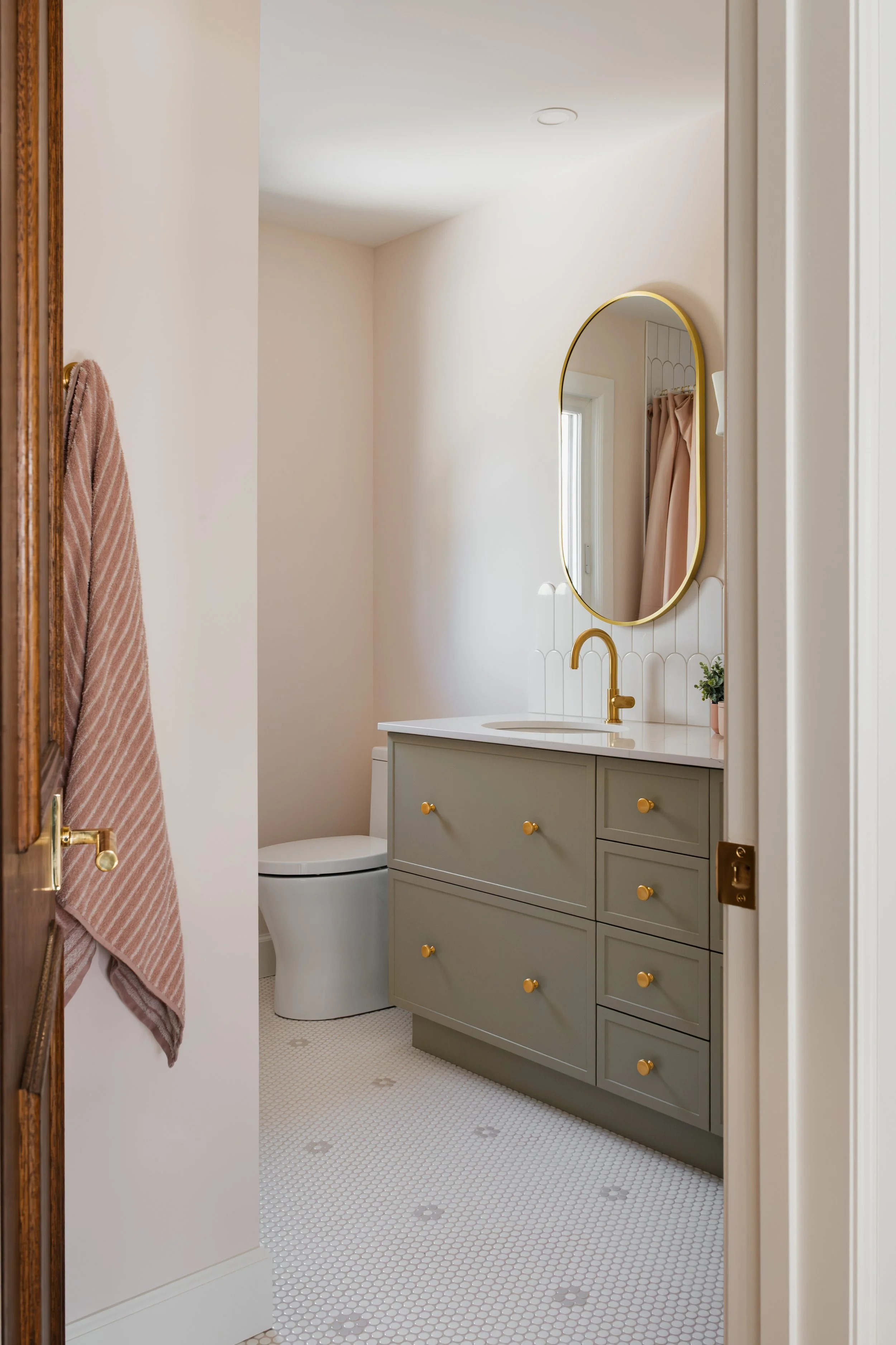 girls bath-7.jpg