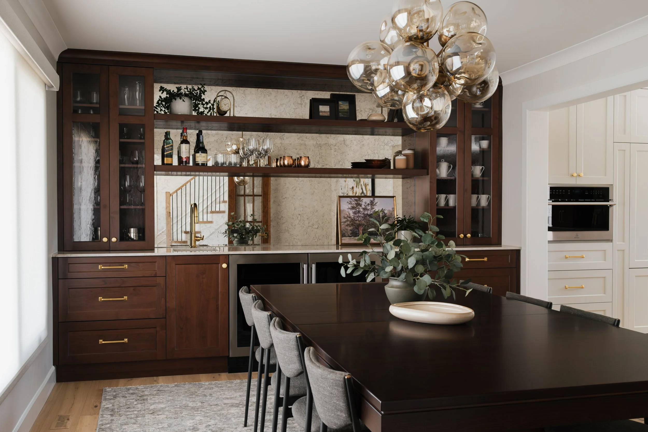 dining room-04.jpg