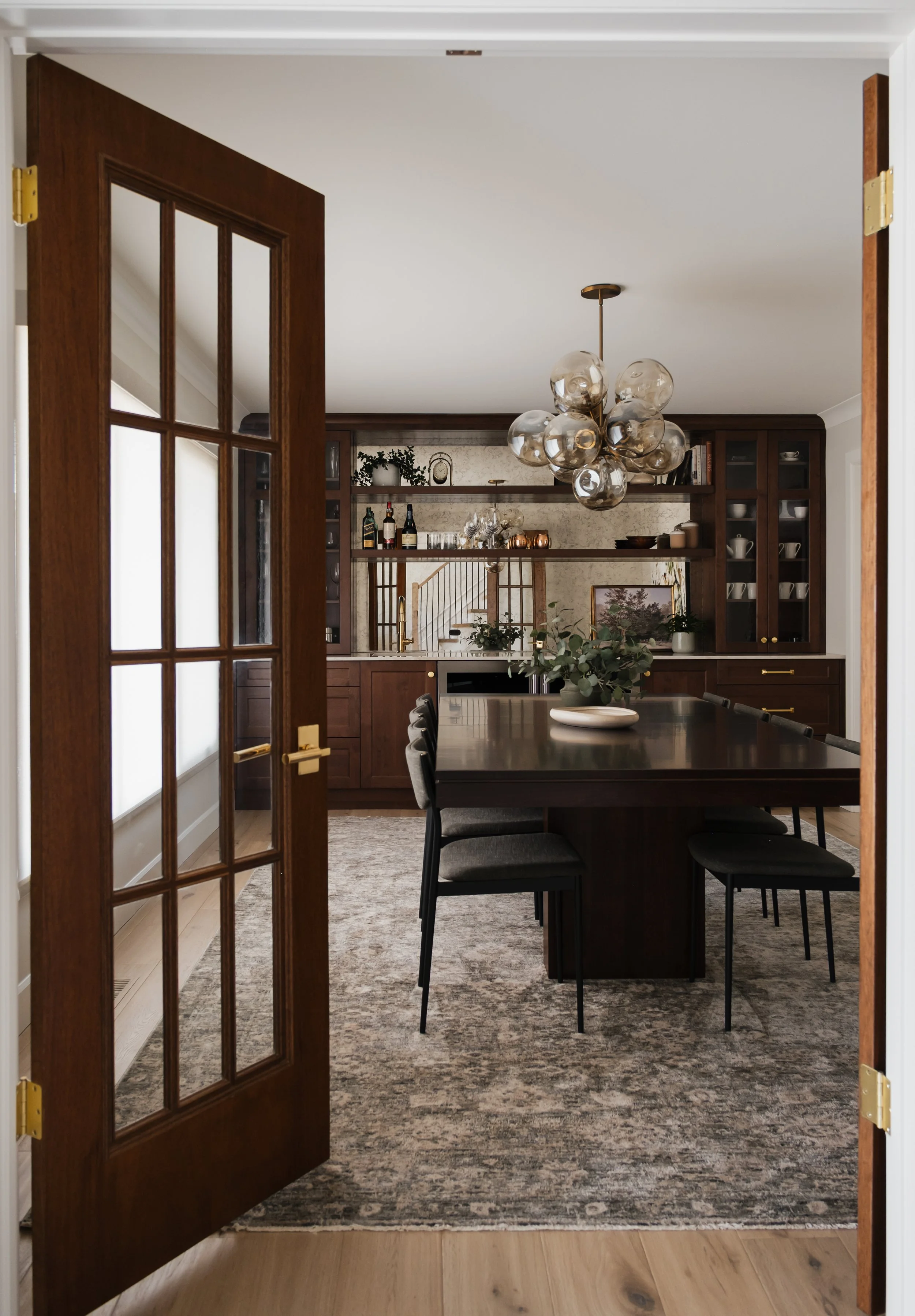 dining room-06.jpg