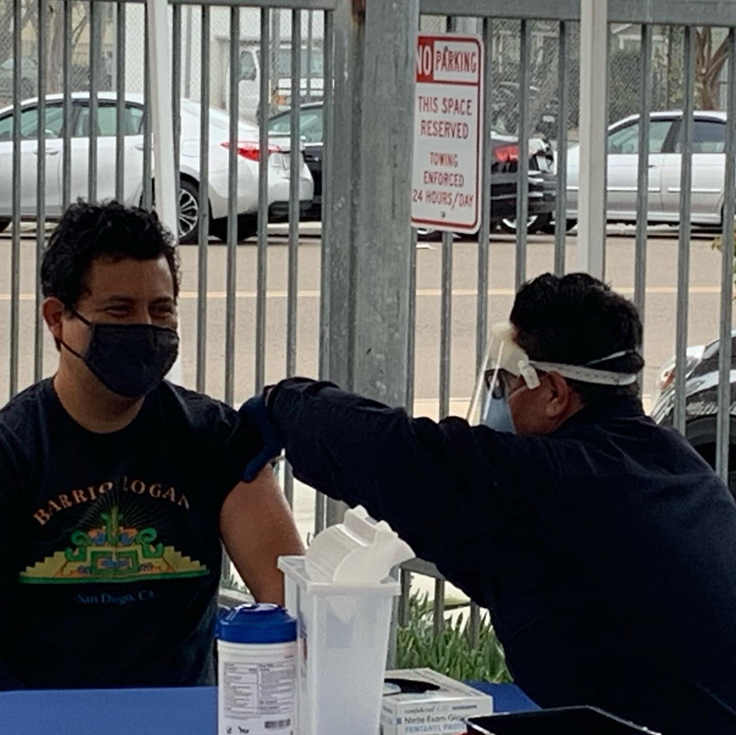 Rain or shine - here we are. Free flu vaccines until 3pm. Stay healthy! #shermanheightscommunitycenter  #healthy #flu