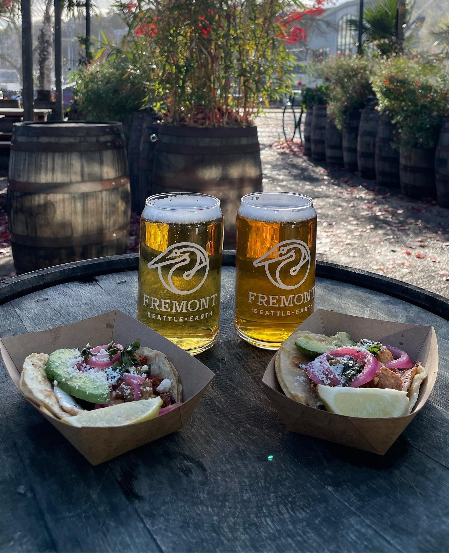 It&rsquo;s a gorgeous day in Seattle, so that means you should come get some @risenshinetacos tacos at the Urban Beer Garden!! 🌮😋