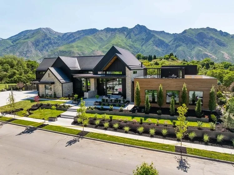 Reflecting on a year of growth, hard work, and unforgettable homes. We&rsquo;re incredibly grateful for the opportunities we&rsquo;ve had and for how much this season has shaped us.
Thank you to everyone who has supported us along the way. 

Here&rsq