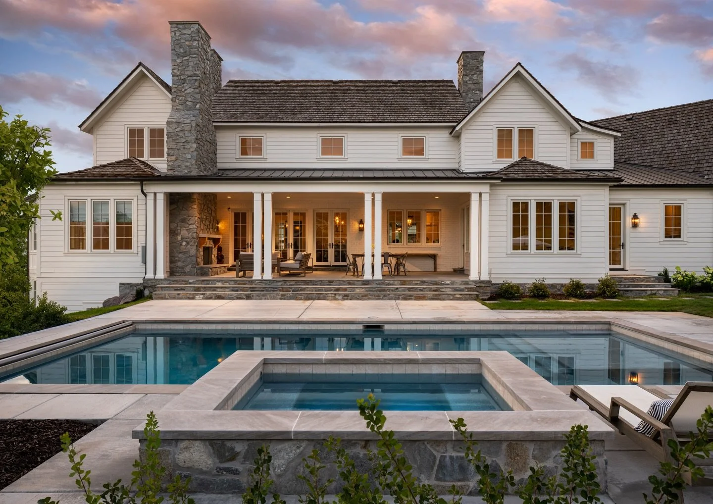 The weather in Utah lately has been crazy but we are so ready for summer swimming! This backyard is giving us all the summer vibes.

Architect: @stevetiek 
Photographer: @joshwacaldwell 

#poolinspo #mountainviews #utahhomes