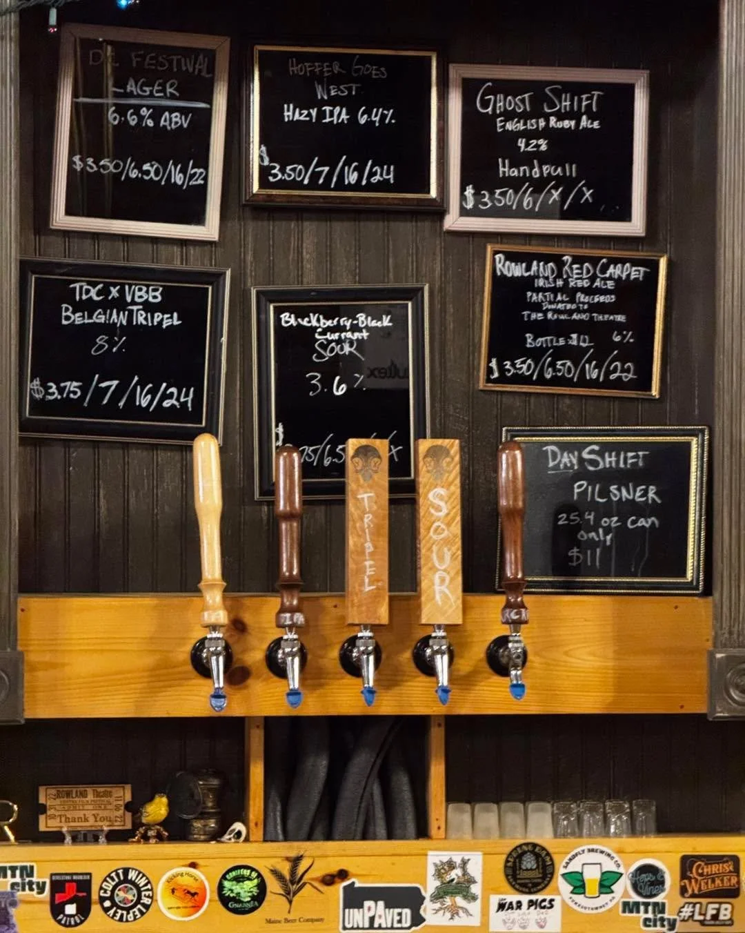 #OnTap this week:

The Dead Canary Festival Lager&mdash;our #Festbier!
#Hoffer Goes West&mdash;a #WestCoastIPA version of our beloved house #IPA the Hoffer.
The Ghost Shift, on our newly repaired, polished, and always #beloved handpull tap!
TDC x VBB