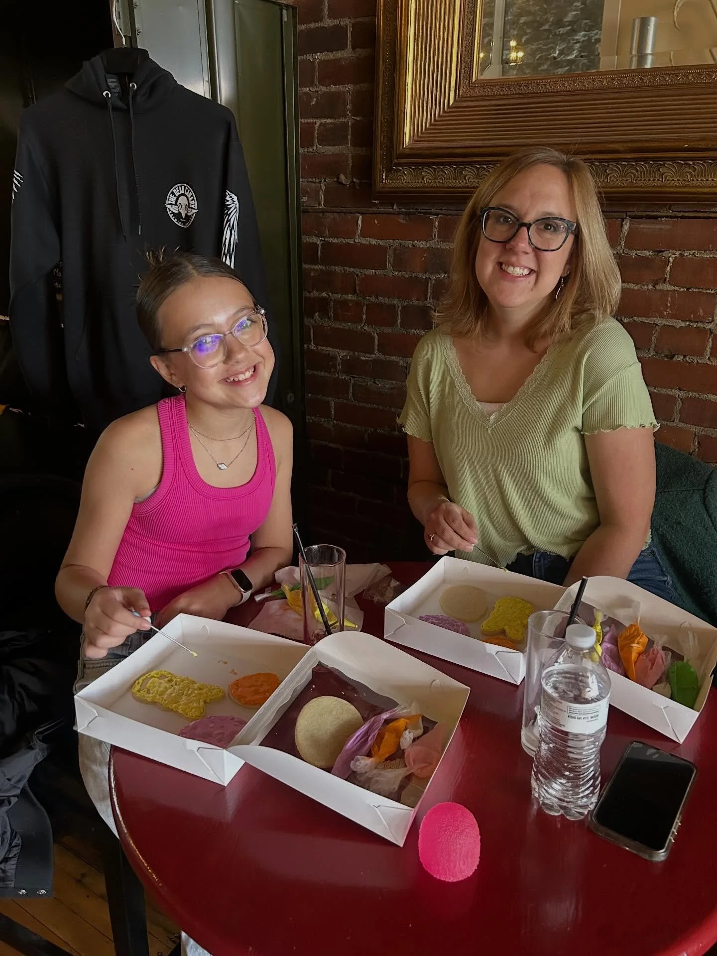 Thank you to everyone who joined us for our spring cookie decorating class! 🌸🍪 A big shoutout to Mae Makins for leading such a creative and fun session&mdash;we loved seeing everyone&rsquo;s designs come to life.

Stay tuned&hellip; our June class 